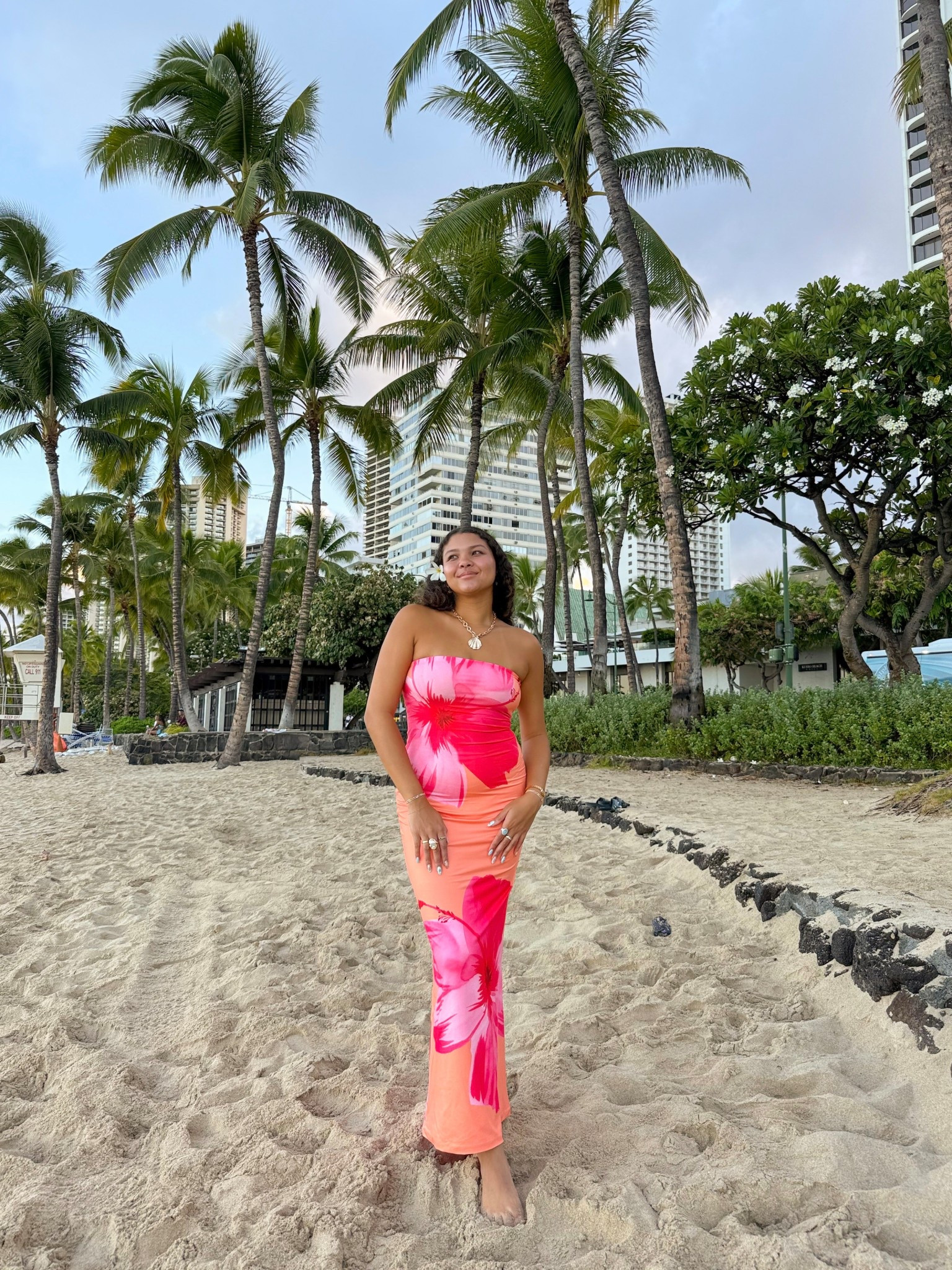 Sunrise in Waikiki

#LTKStyleTip #LTKFindsUnder100 #LTKTravel