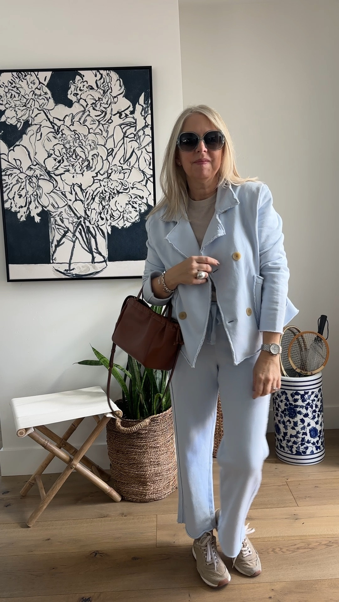 I'm nuts about this @frankandeileen Milan Travel Set in ice! I had no idea what a fun color this would be to style with what I already own and I love it with a black sweater, tan pieces and whites. It's a little lift for now and it's going to be a favorite going into spring and summer too.
These jackets are great to layer- and warm, but light enough to travel with. I especially adore the edging on this set, and the trim on the side of the leg that makes it stand out. It's perfect to throw on and go for a weekend and I wore this all weekend in San Diego and mixed the pieces up too.
#FrankandEileenPartner #Wear LoveRepeat
#LTKStyleTip #LTKActive #LTKTravel