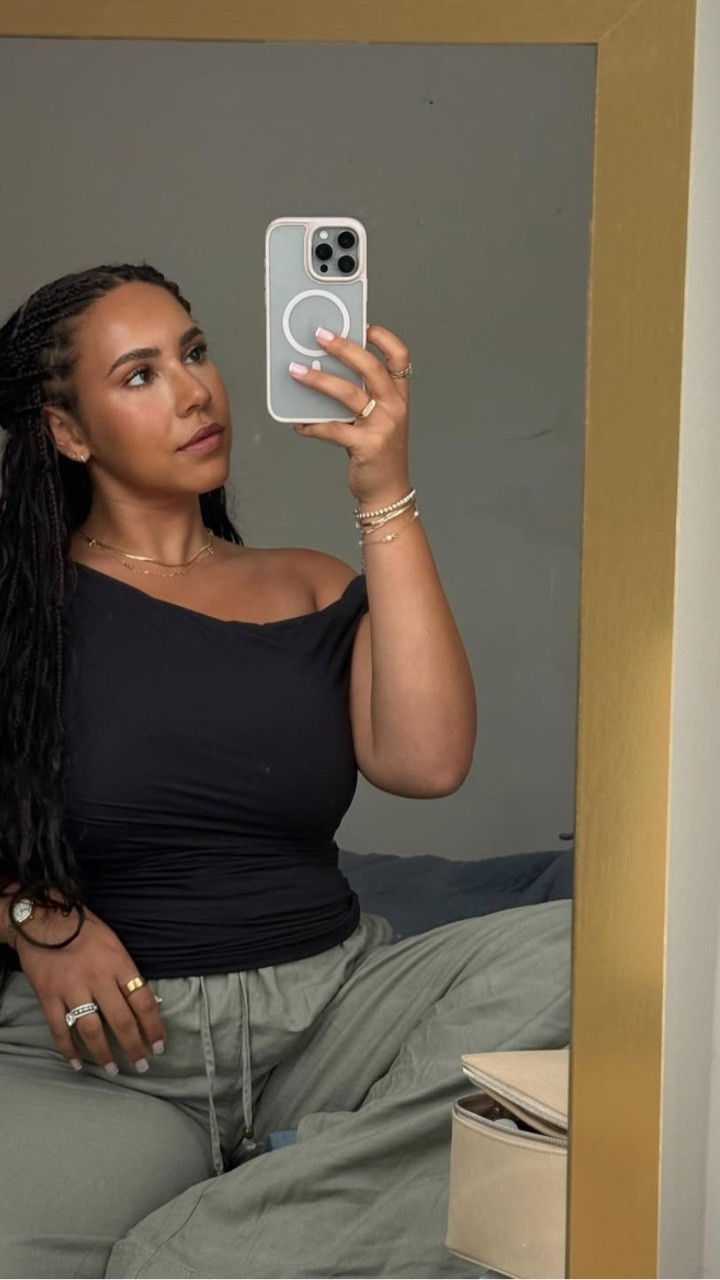 My going out look is also my everyday look. If it’s not broke why fix it 🫣😂

everyday makeup routine, quick makeup routine, girls night makeup, simple makeup look, mom beauty routine, easy everyday makeup

#LTKgrwm #LTKselfcare #LTKBeauty
