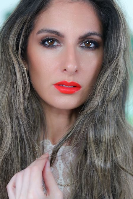 Loving this makeup 

#LTKbeauty #LTKFind #LTKunder100