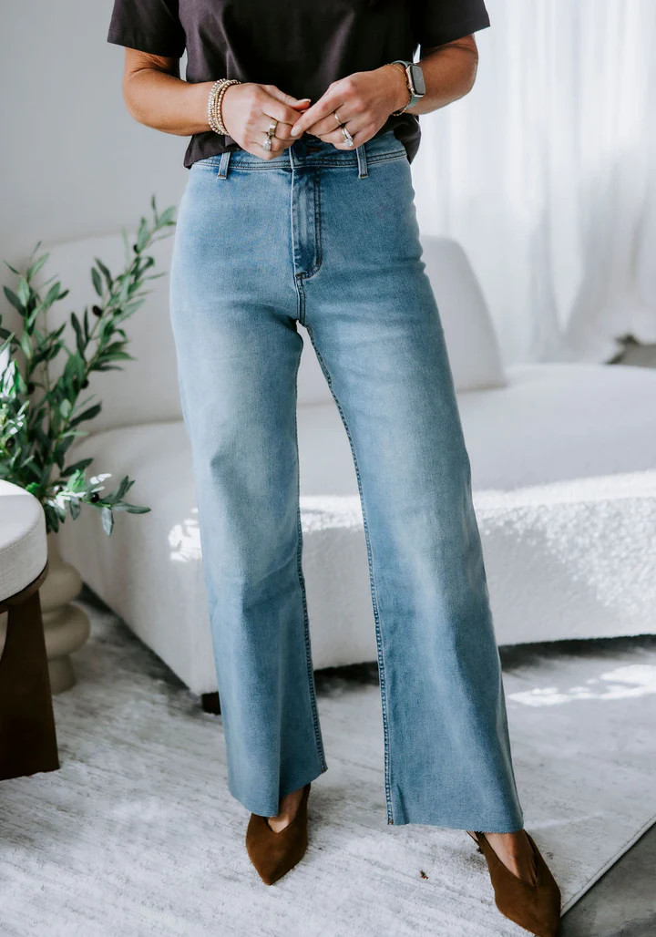 Amelia Wide Leg Jean | Lauriebelles