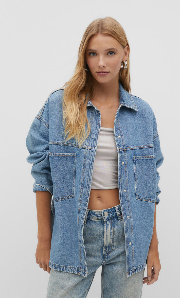 Oversize denim overshirt - Women's fashion | Stradivarius United Kingdom | Stradivarius (UK)