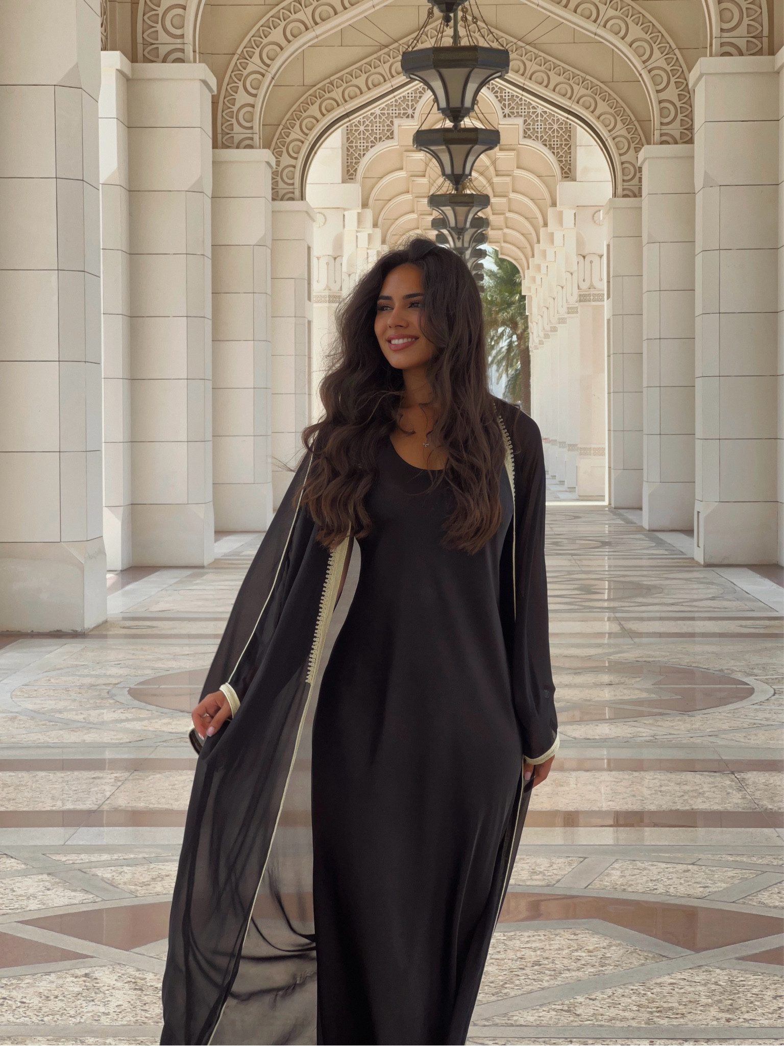 Modest kaftan outfit 🖤

#LTKstyletip #LTKAsia #LTKtravel