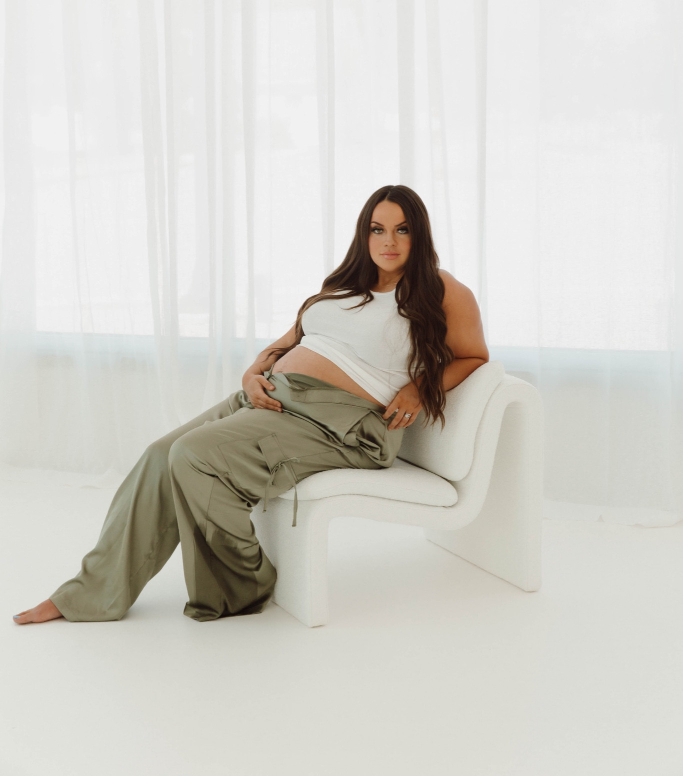 Plus size maternity photo outfit ideas

#LTKunder50 #LTKstyletip #LTKcurves