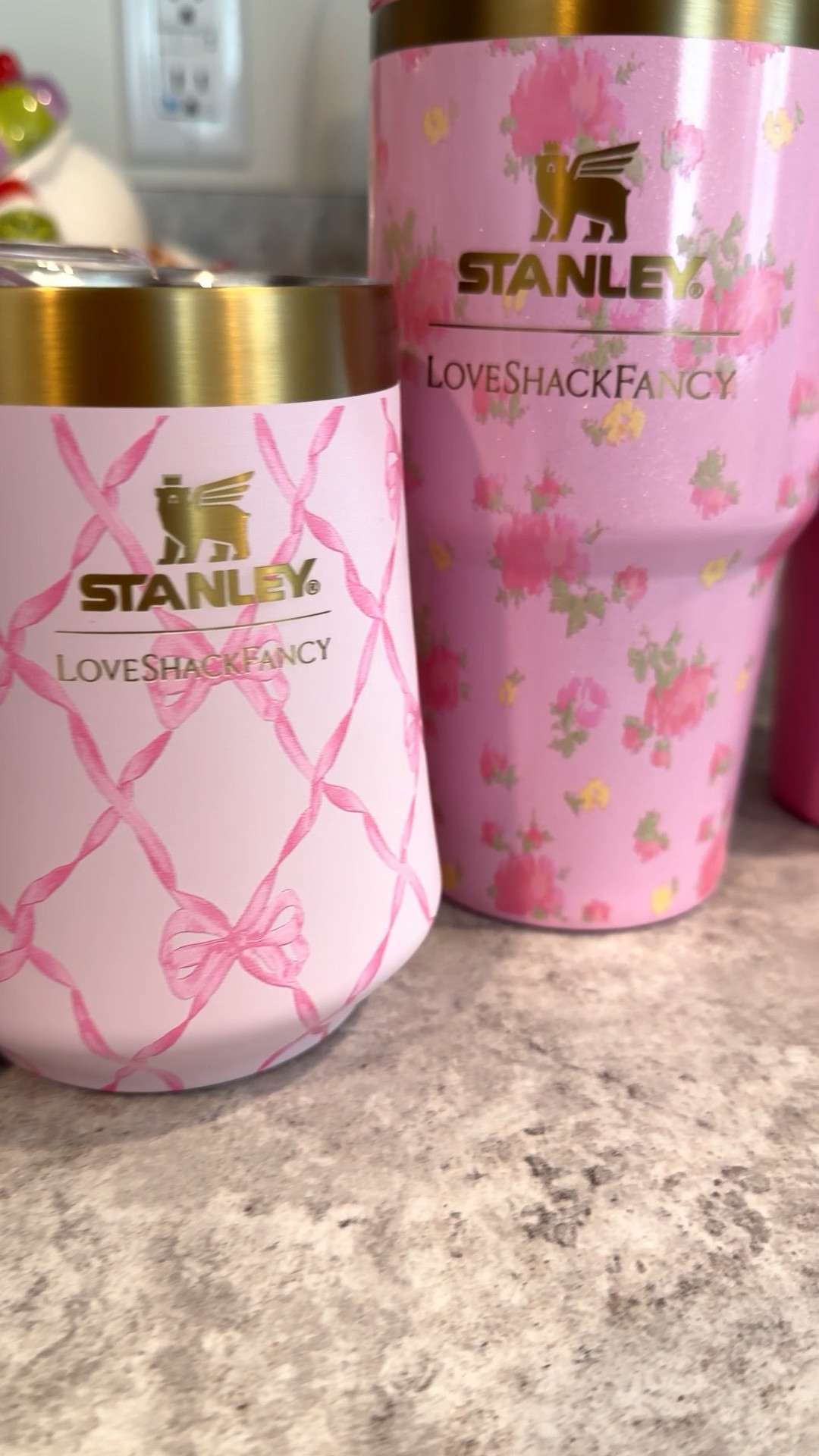  Option 1 — Holiday + Aesthetic

Holiday sips but make it cute. ☕️🎄
Sharing my favorite Stanleys in holiday themes + everyday colors — all linked on my LTK for easy shopping. ✨
#LTKhome #LTKholiday #StanleyCup #HolidayFinds #GiftsForHer


#LTKGiftGuide #LTKHoliday #LTKActive