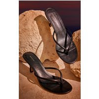 Black PU Round Toe Thong Mid Heeled Mules, Black | PrettyLittleThing UK