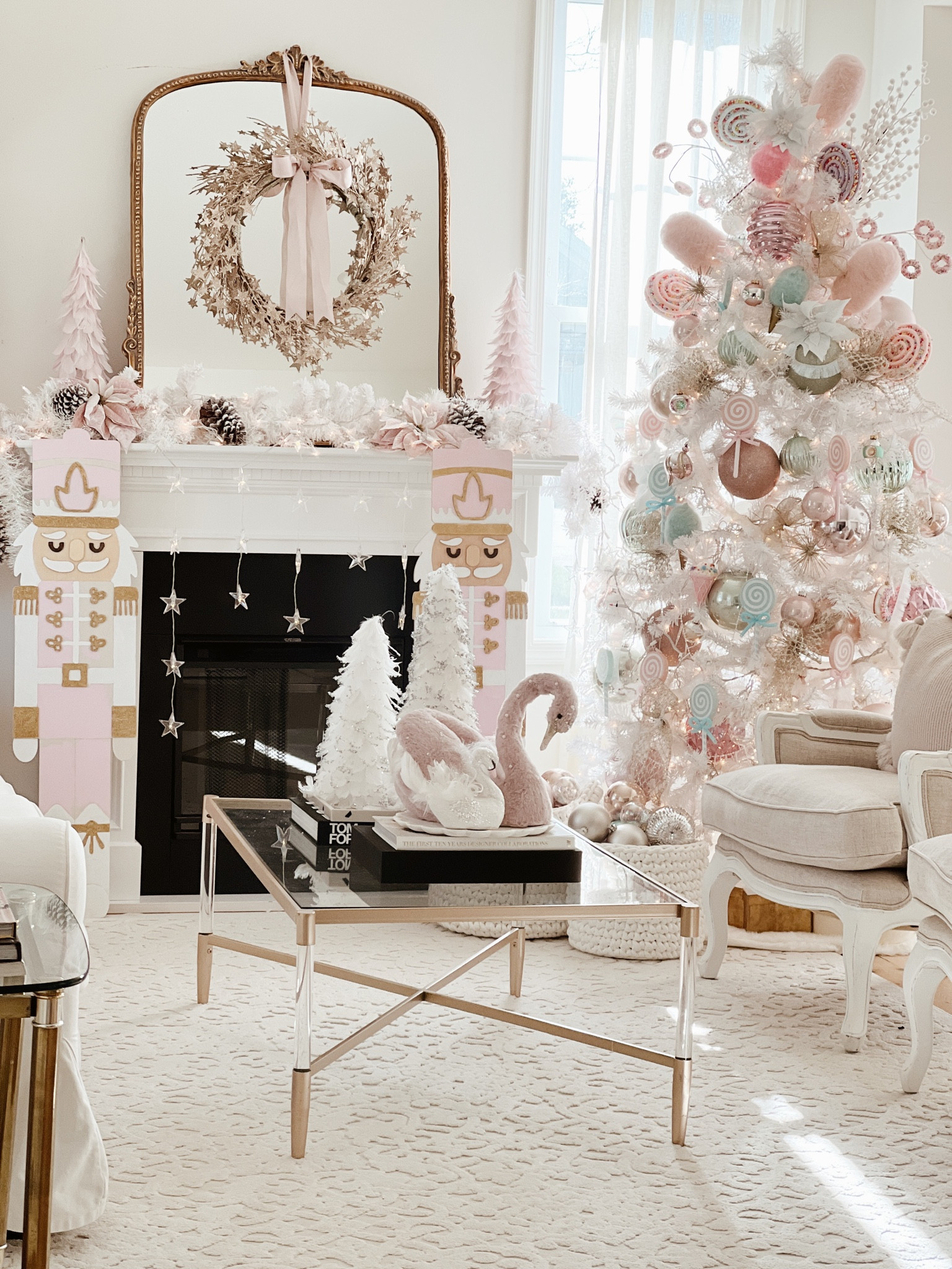 Buy Indoor Snowballs Christmas Decorations 16 Pk - FabFinds