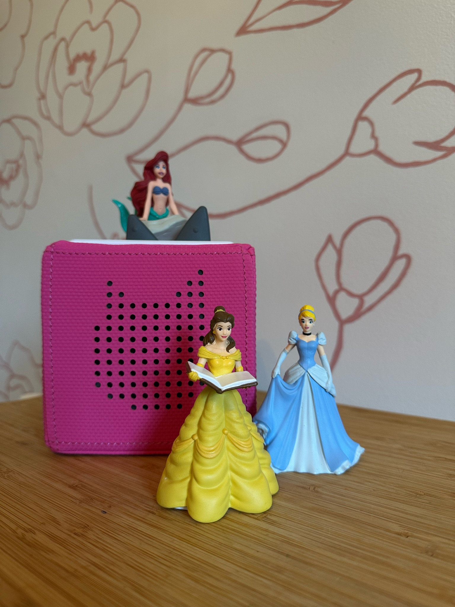 RUN!! Grab this tonie box bundle for your little now!! Such a good deal and an extra 25% off in your target app! 

#LTKSaleAlert #LTKKids #LTKGiftGuide