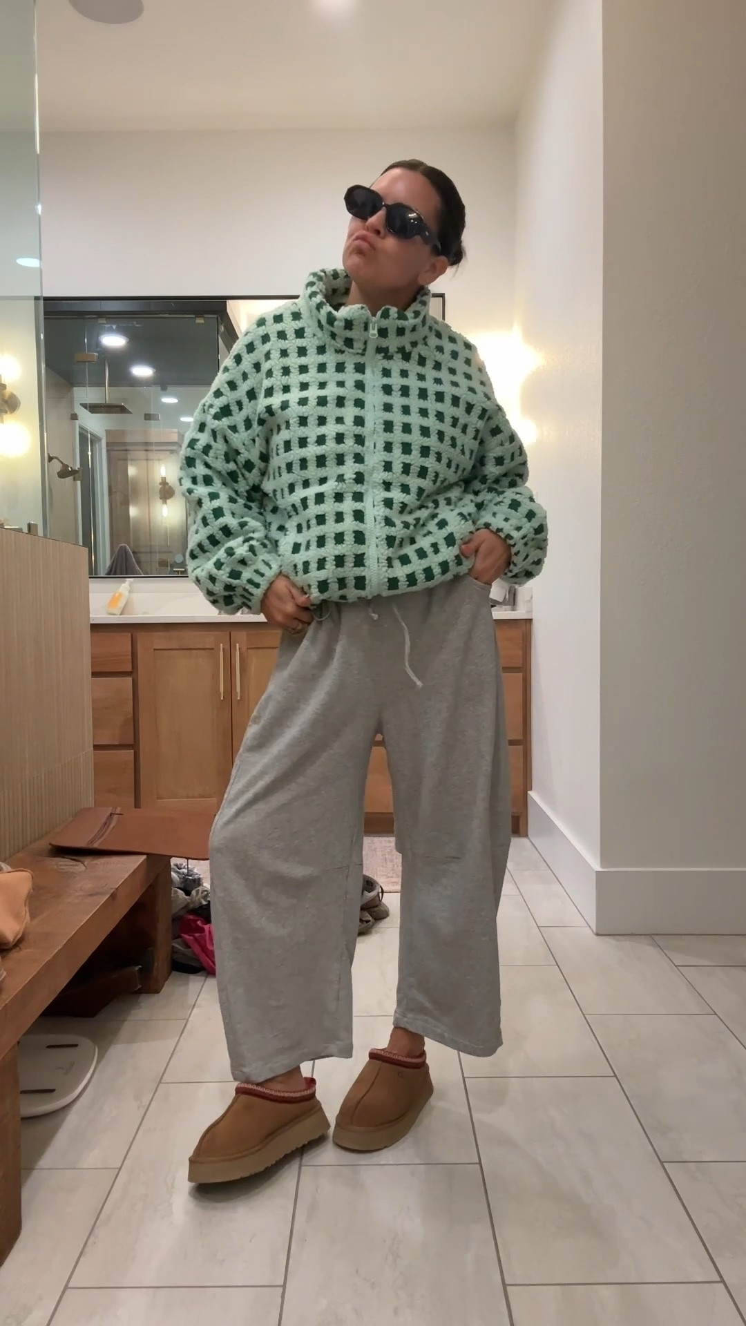 Comfy & freaking cute!  This zip up is so freaking cool!!!!!
Wearing the XL
XL in the barrel sweatpants that I have Tons Of colors in!


#LTKMidsize #LTKFindsUnder50 #LTKmomlife

#LTKmomlife #LTKMidsize #LTKFindsUnder50