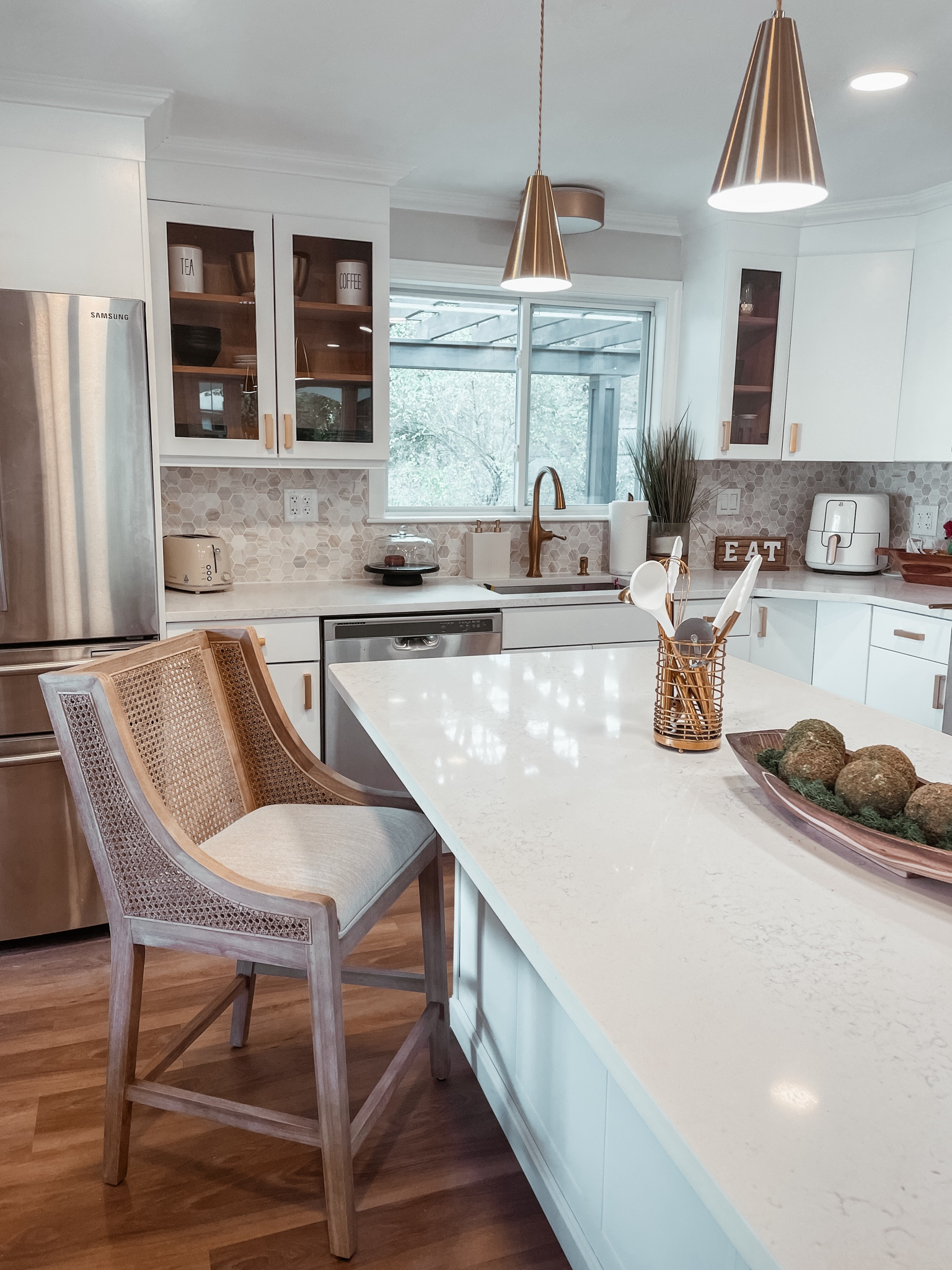 I am loving these new counter height barstools for my kitchen! They come in a set of 2 as well! 

#LTKHome