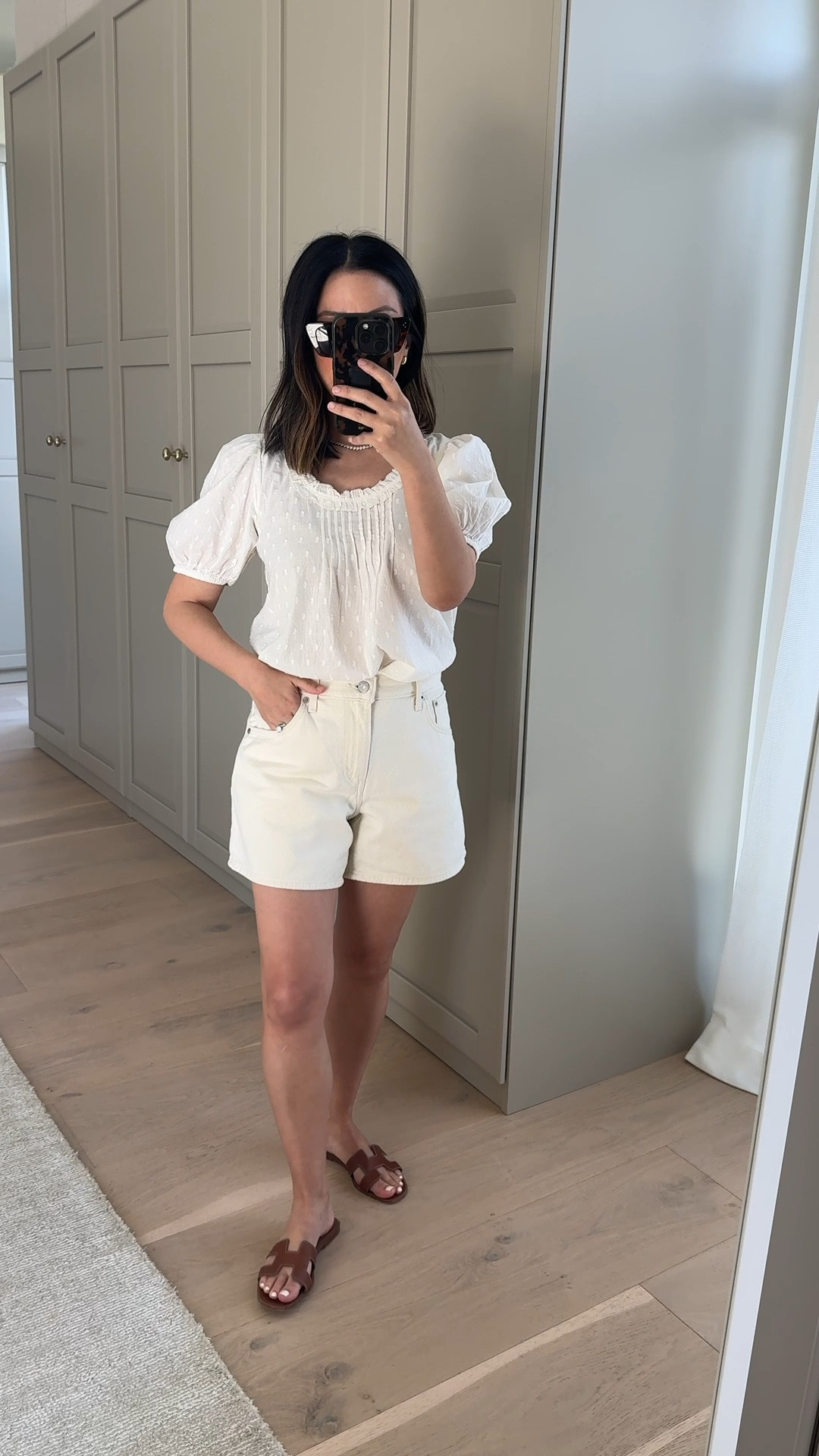 The perfect mid-thigh denim short for mom life. High rise and so comfortable. Size up - I’m in a 26. @levis #LevisLTKPartner

#LTKPetite