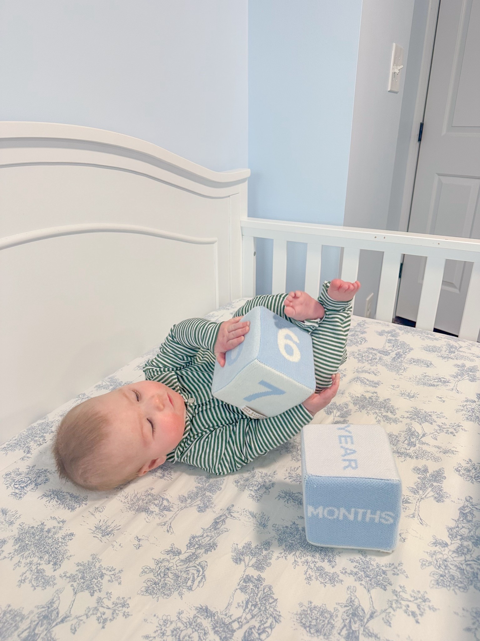 Baby boy nursery / playsuit size 6m