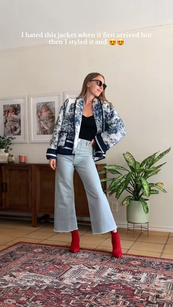 sometimes you just gotta style it!

5’7” wearing the Medium

#jacket #quiltedjacket #springjacket #falljacket #floraljacket 

Floral jackets, quilted jacket, blue floral jacket, patterned quilted jackets, floral jacket outfits

#LTKSeasonal #LTKWatchNow #LTKFindsUnder50