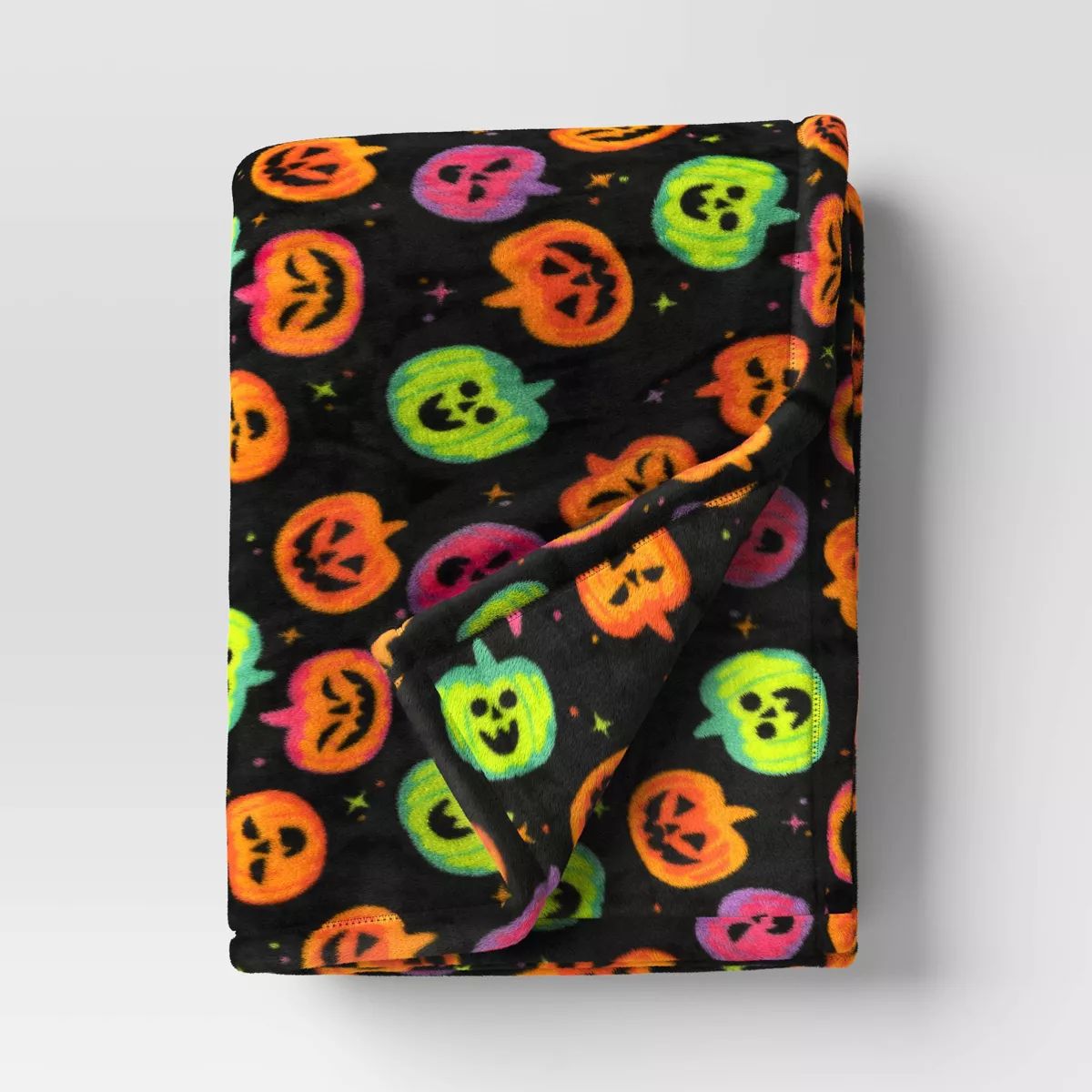 Pumpkin Printed Plush Halloween Throw Blanket Black - Hyde & EEK! Boutique™ | Target