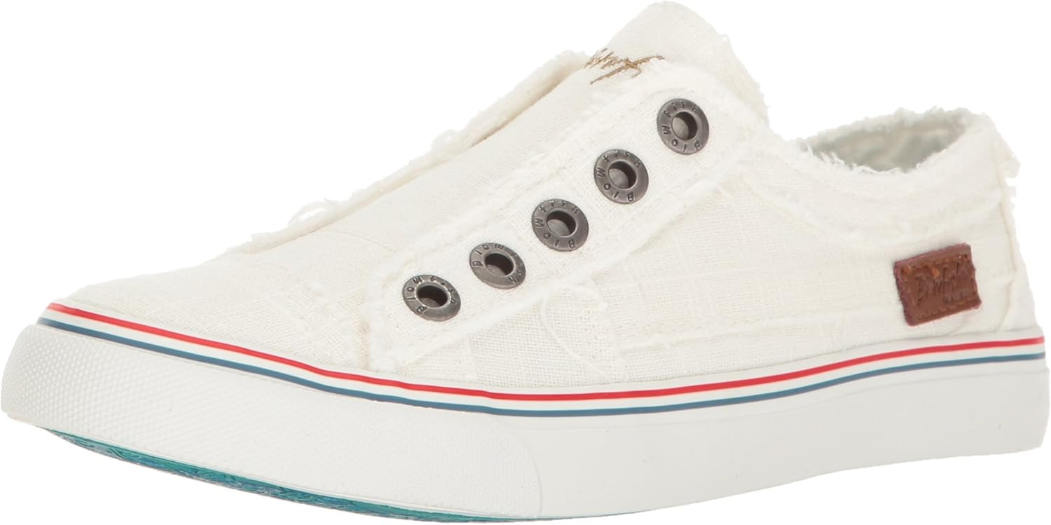 Blowfish Malibu Women's Play Fashion Sneaker | Amazon (US)