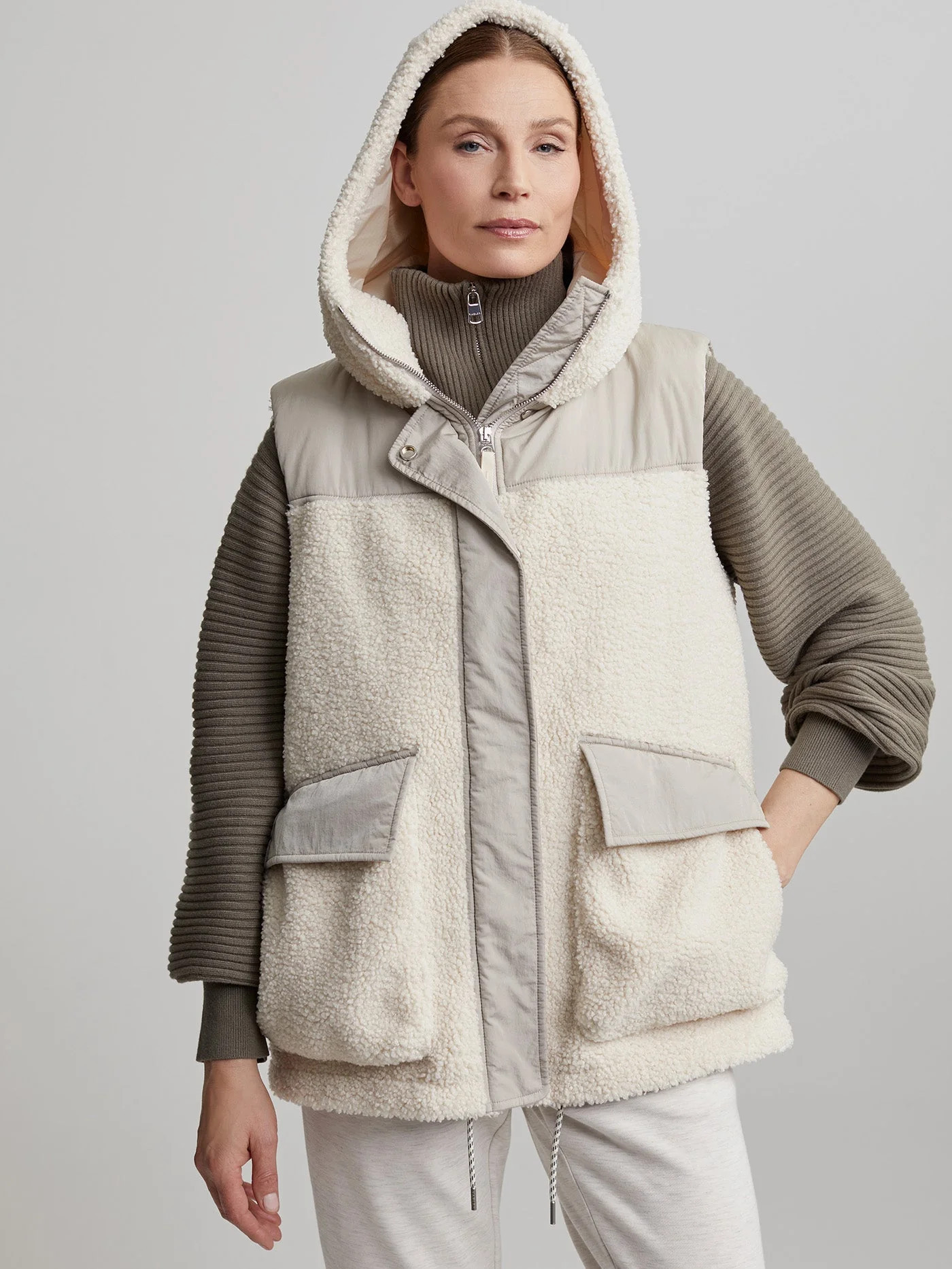 Waller Sherpa Gilet2 ReviewsStay warm and chic with the Waller Sherpa gilet, a versatile must-hav... | Varley USA