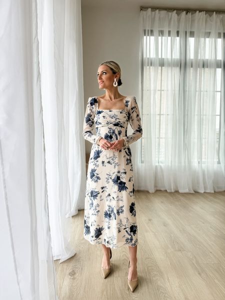 This floral midi would be a great dress for Mother’s Day! Wearing XS!

Loverly Grey, spring dresses, Mother’s Day outfit ideas

#LTKstyletip #LTKSeasonal