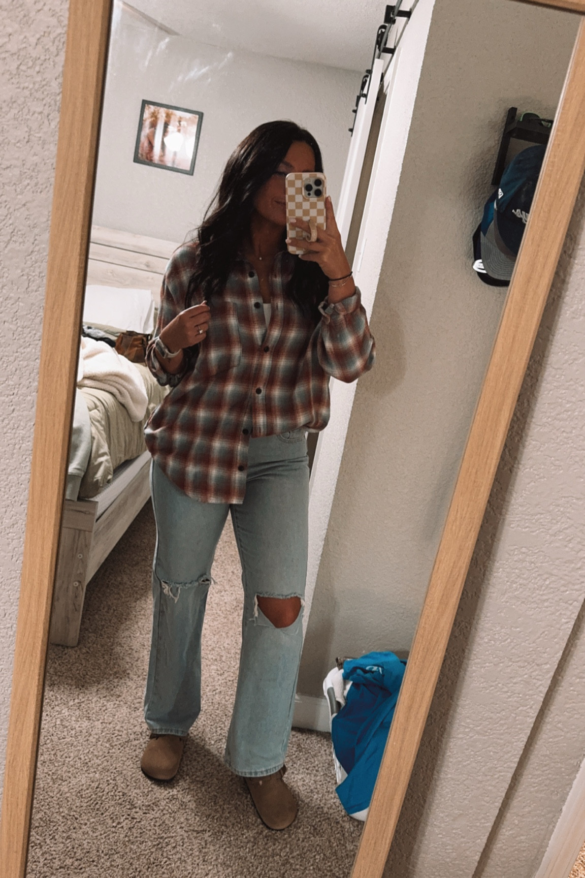 Flannel season

#LTKFindsUnder100 #LTKSeasonal