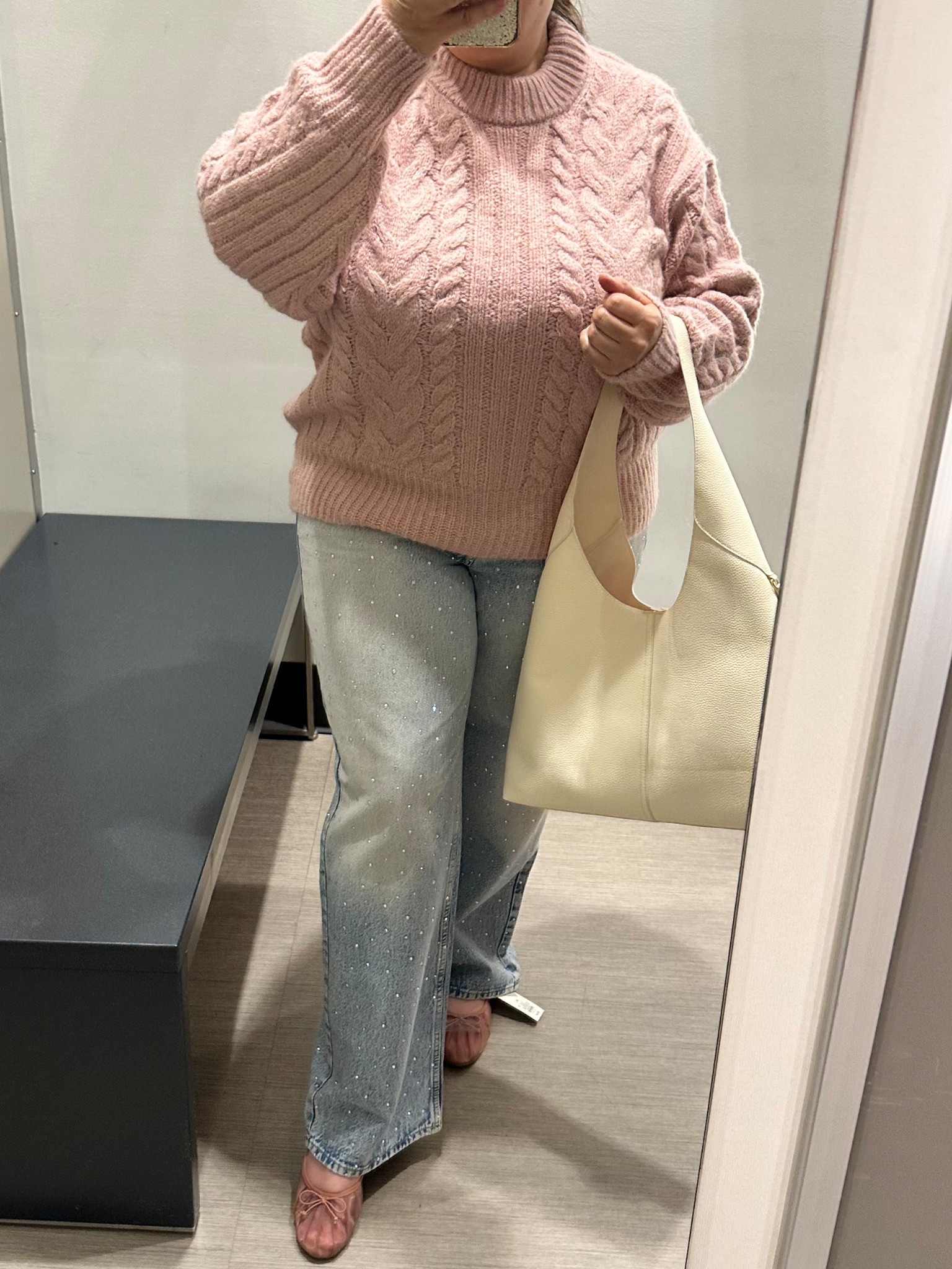 These rhinestone jeans are my new favorite! I love them paired with the soft pink sweater. The tote is simple but classy & the ballet flats were comfy.



#curvyfashion #curvystyle #curvyjeans #curvysweaters #curvyoutfit #curvyootd
#curvy #size18 #size16 #size20 

#LTKootd #LTKPlusSize #LTKMidsize