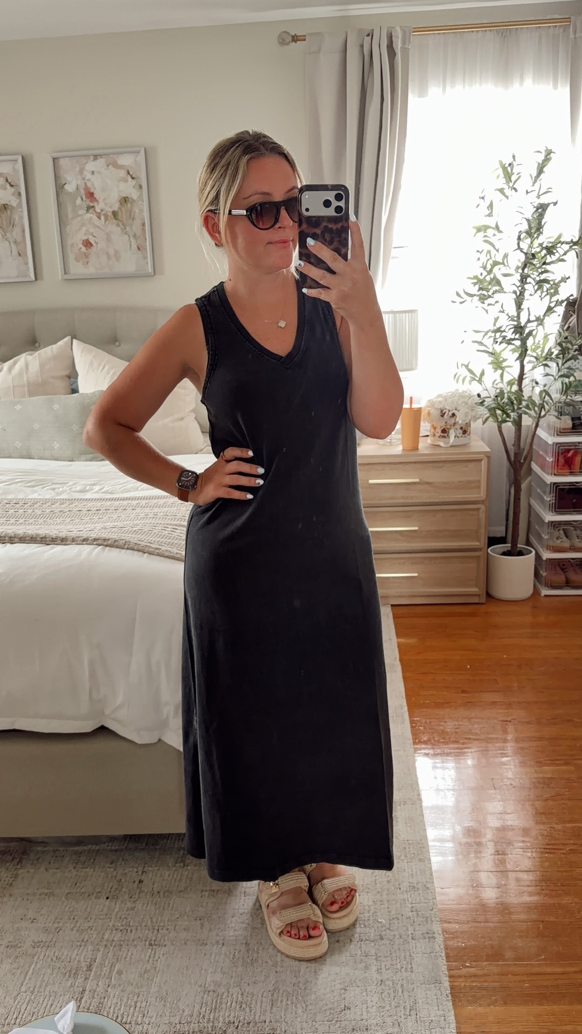 100% organic cotton tank dress!! 5’5 || 145ish lbs || wearing a small

#LTKootd #LTKmomlife #LTKSeasonal