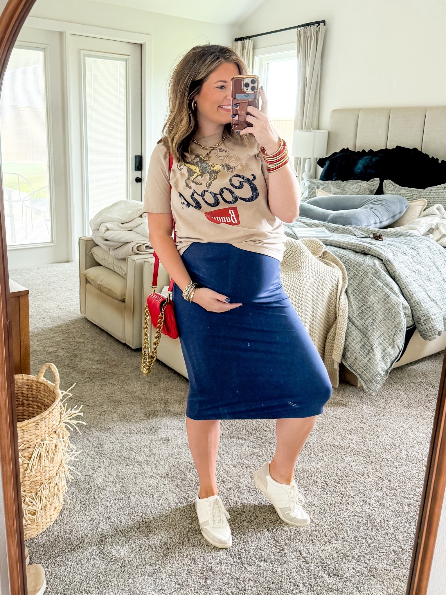 The most comfortable skirt that is not maternity but is super bump friendly 😍 

#LTKSaleAlert #LTKFindsUnder50 #LTKStyleTip