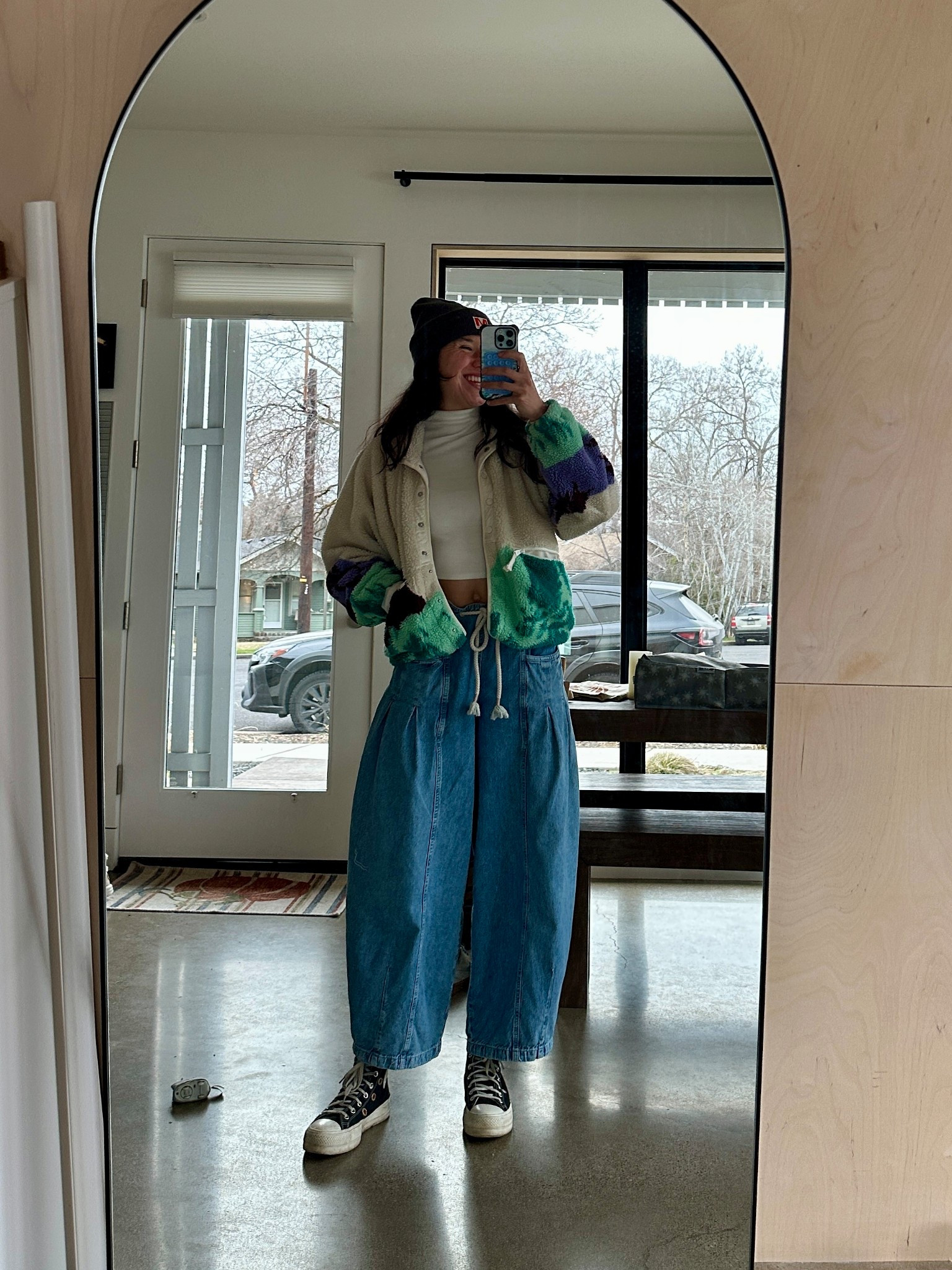 Mountain town inspired outfit - perfect for a chilly spring day. Complete with a cropped mock neck long sleeve, barrel jeans, and a mountain cozy fleece 

#LTKSaleAlert #LTKFestival #LTKU