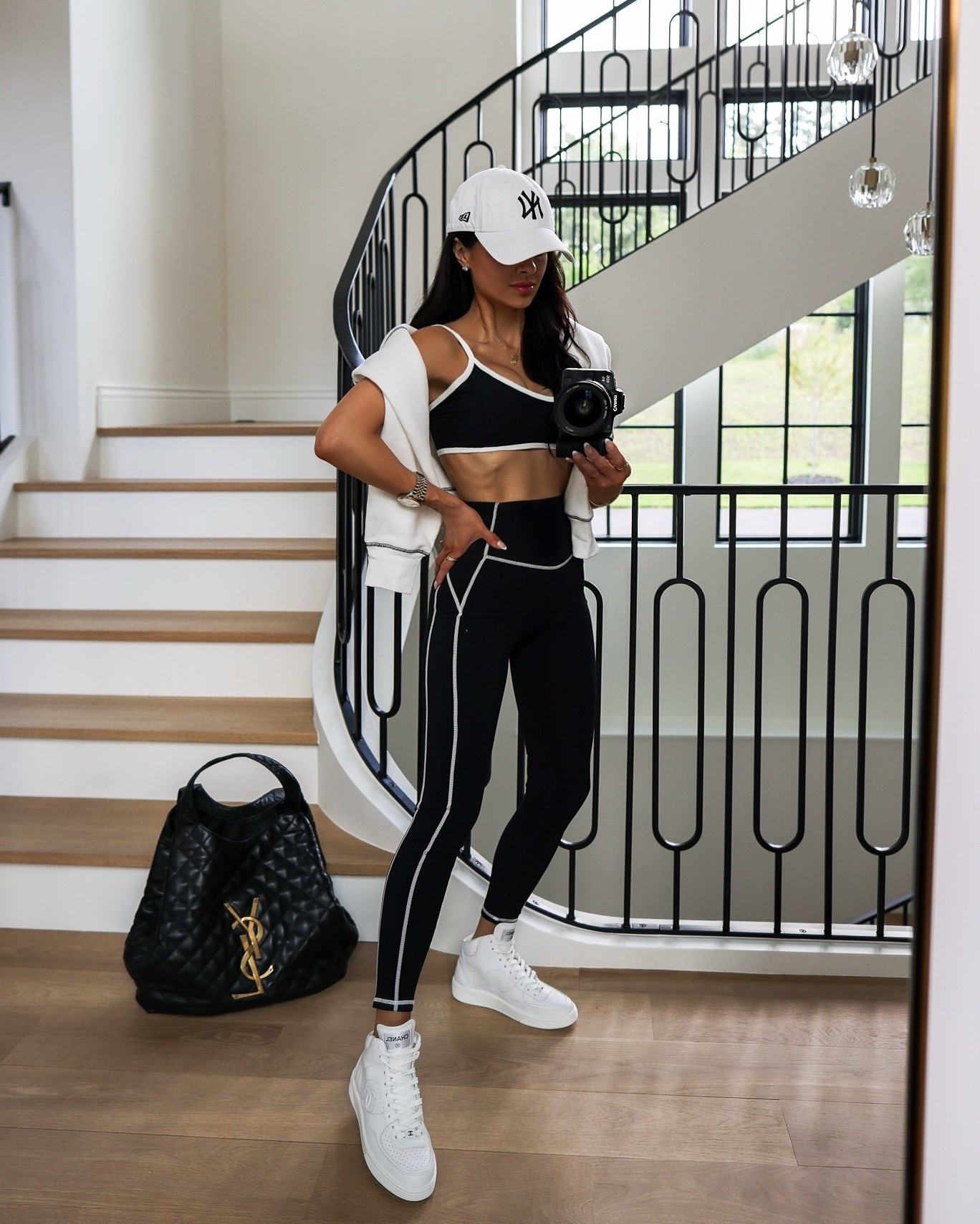 Amazon summer outfit
Amazon half zip pullover sweatshirt 
Amazon white piped workout set
Wearing an xs/s in everything!
Ny Yankees cap

#LTKFindsUnder50 #LTKActive #LTKFindsUnder100