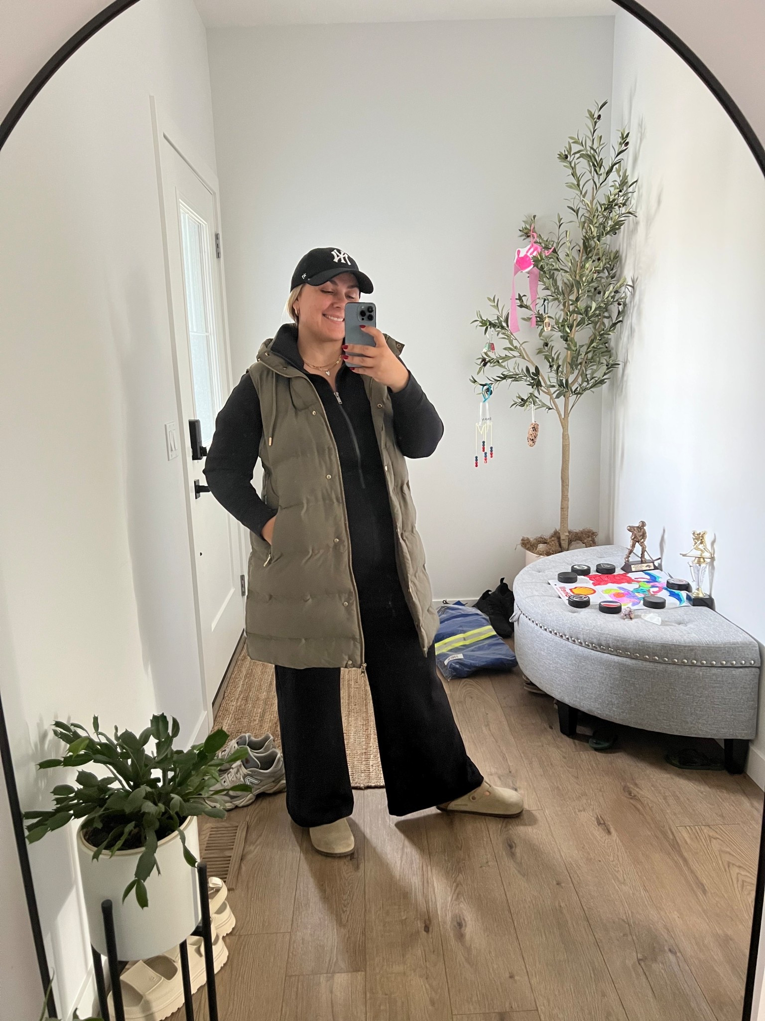 Casual Comfy OOTD // spanx // birkenstock// lululemon

#LTKmidsize #LTKcanada #LTKcurves