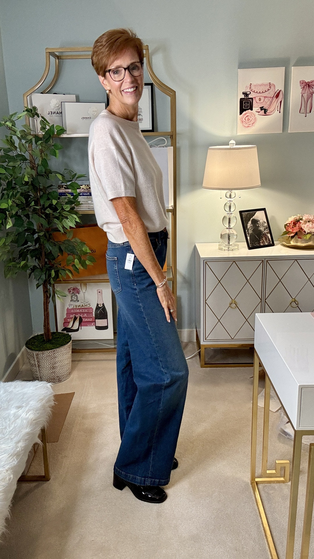New Denim Try-On

Four new jeans walked into the fitting room. The question is: which ones deserve to walk back out?

Want the links sent to you? Comment SHOP and I’ll DM them!

I tried four different wide-leg denim styles for fall — medium wash, dark wash, relaxed, polished and trouser-inspired — because even when the silhouettes look similar online, they can feel VERY different once they're actually on.

Swipe through all four and tell me which pair you would keep: 1, 2, 3 or 4?

And save this post if you're shopping for new fall jeans. Seeing different washes and wide-leg silhouettes side by side makes it much easier to figure out what your closet actually needs.

#TallStyle #FallDenim #StyleOver40 #WomenOver50Style

#LTKootd #LTKOver40 #LTKTall