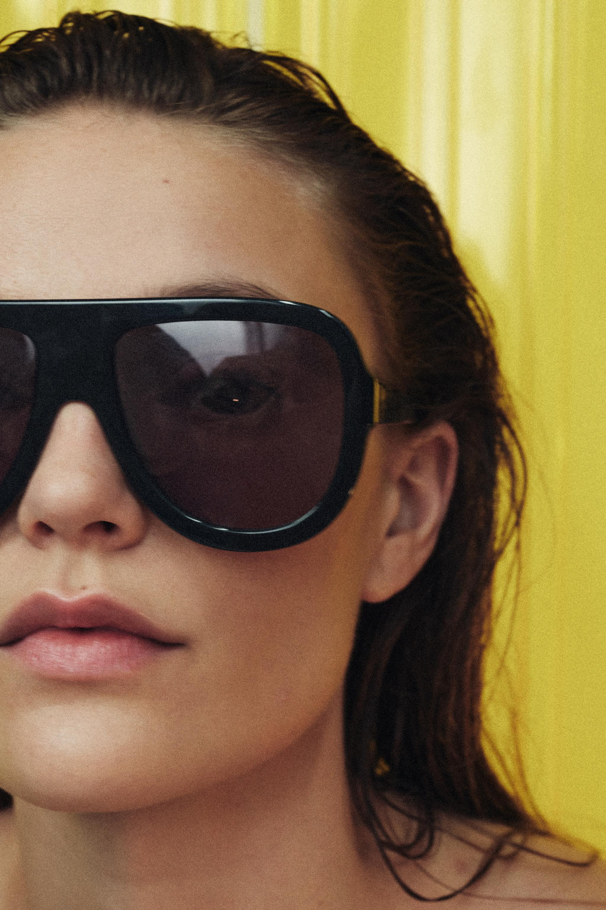 SHIELD SUNGLASSES | Zara US