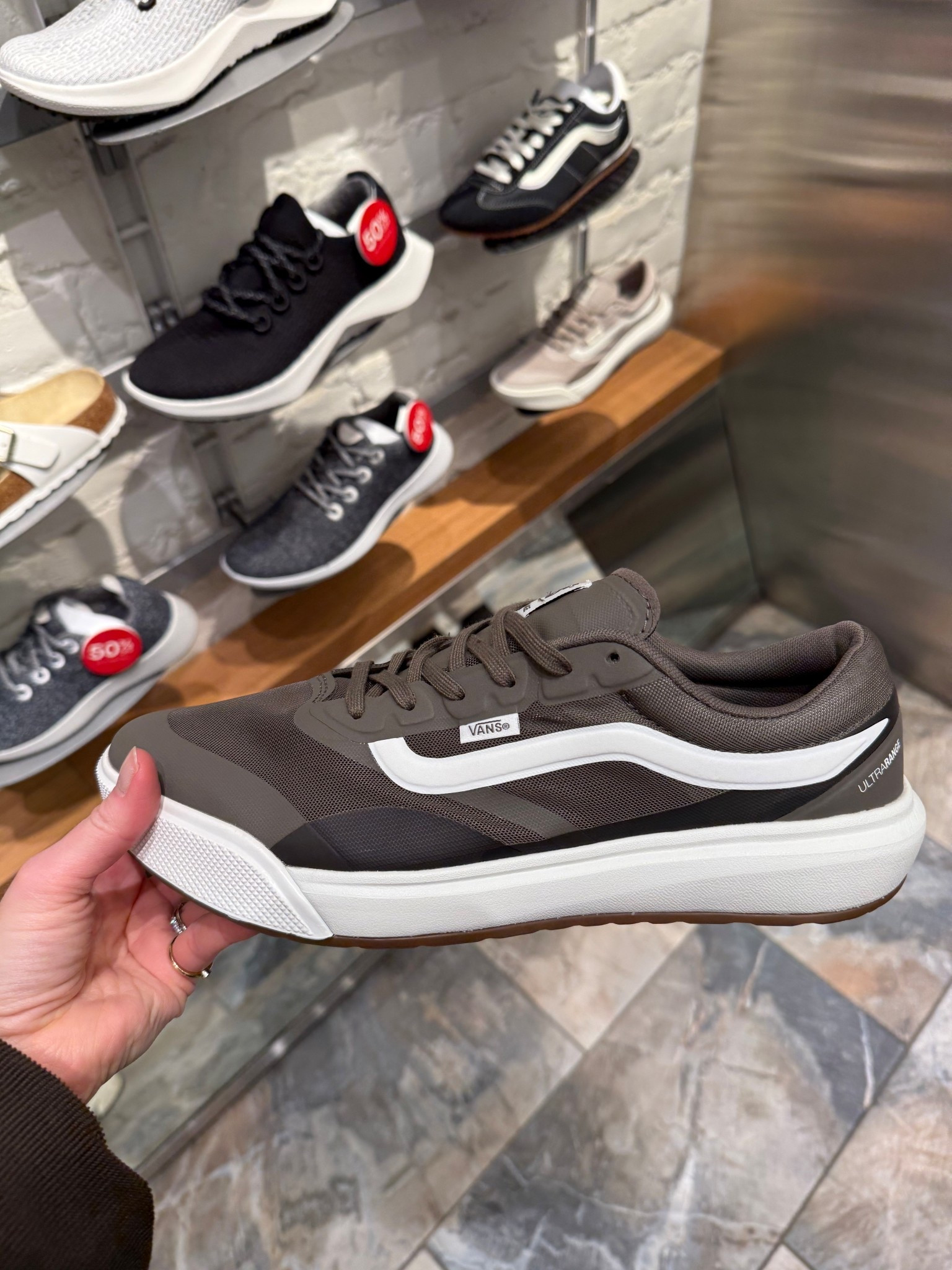 #giftsforhim #vans #sportinglife

#LTKstyletip #LTKcanada #LTKshoes