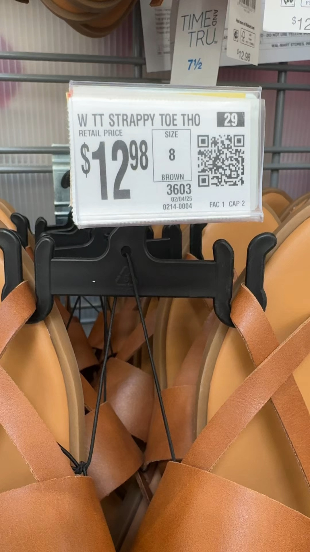 New Sandals at Walmart!
All under $15!

#LTKSwim #LTKSeasonal #LTKFindsUnder50