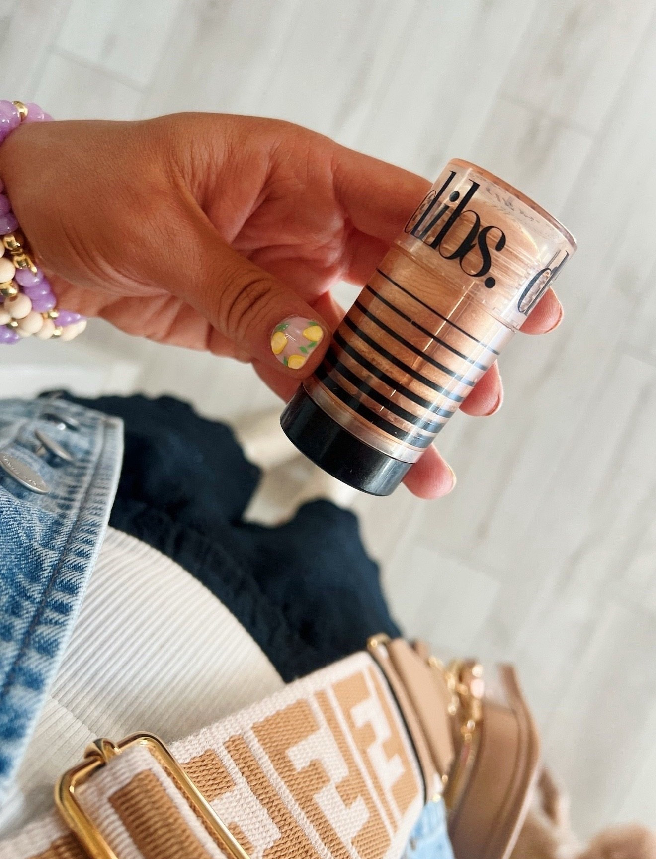 25% off the Dibs site! My top pick products are:
💋 Lovebeam setting powder in shade “222 all is well”
💋 Desert Island duo in shade 5.5 
💋 Duet Baked Bronzer in shade Caramel Cappuccino 
💋 Go to Glossy Balm in shade “rock candy”, “Italian soda” & “kiss me quick"
💋 Status stick in shade “unbothered bronze"



#LTKSaleAlert #LTKCyberWeek #LTKBeauty