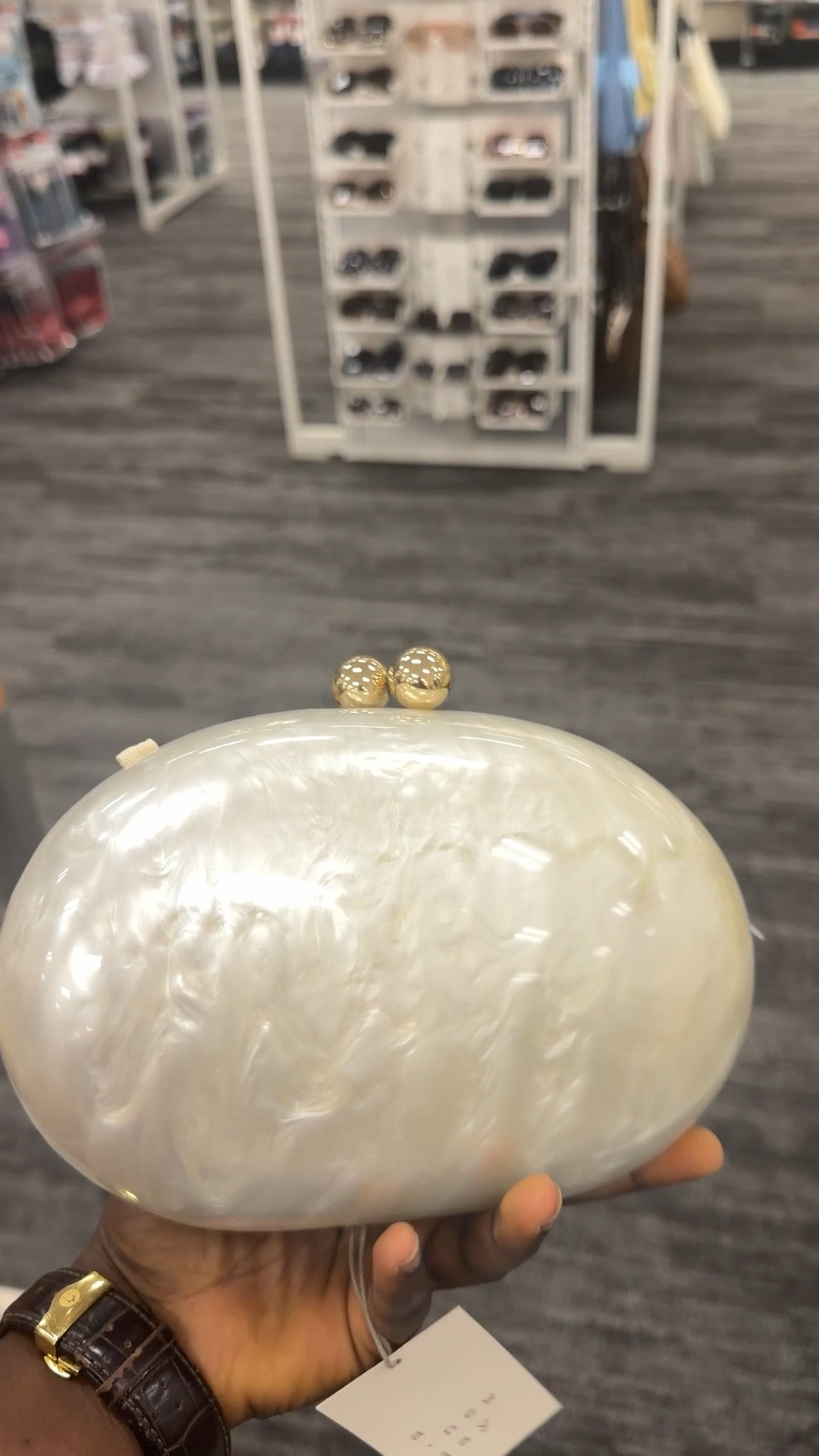 Cute purses for less

#LTKMidsize #LTKvlog #LTKSaleAlert