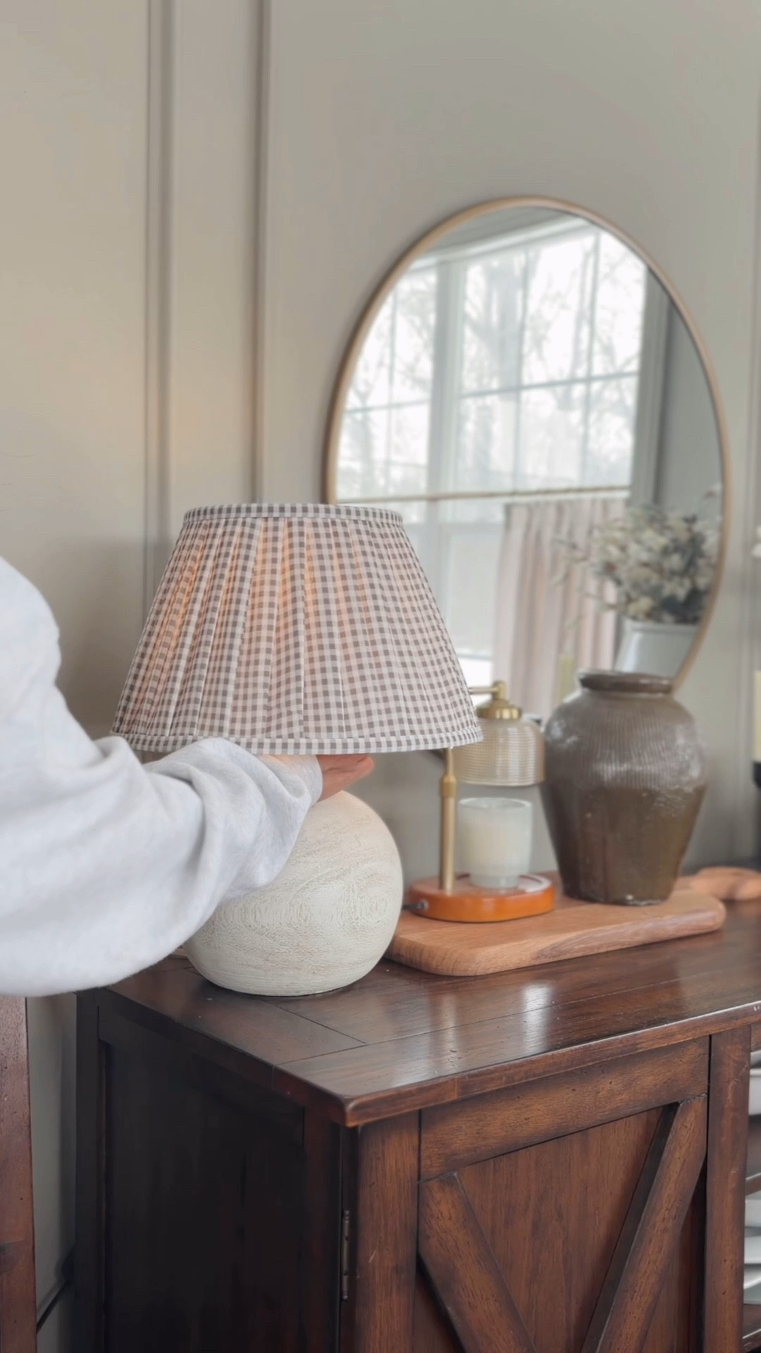 You don’t need more decor, you need better lighting.

For years I kept buying decor wondering why my home still felt cold.

And then I realized it wasn’t the decor, it was the lighting. 

Turning off the big light and using lamps and warm lighting-suddenly everything felt cozy.

Cheapest upgrade I’ve made that actually worked 

Cozy home decor, target lighting, Amazon lighting, lamps 

#LTKSaleAlert #LTKHome