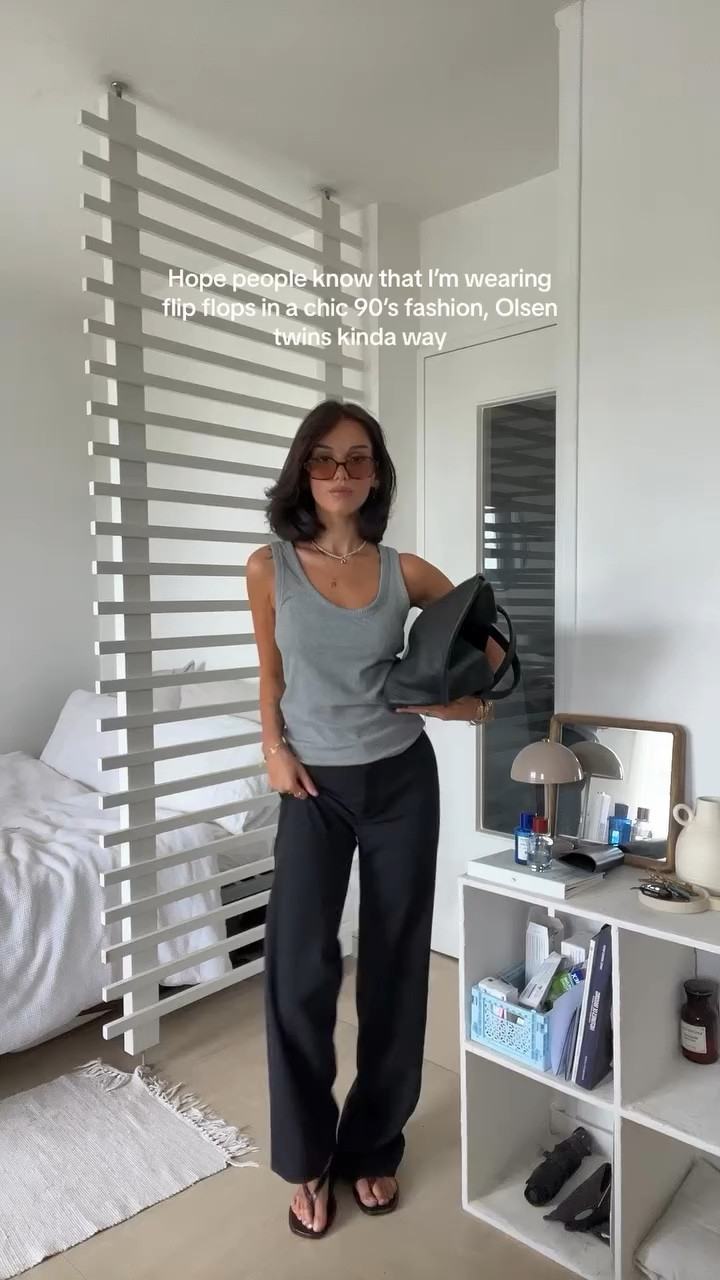 Chic 90s fashion is my vibe

#90style #90sfashion #olsentwins #olsenstyle #styletips #pinterestinspired
Fall outfit, fall style, 90’s style, 90’s fashion, olsen twins, olsen style, olsen twins style, flip flops, summer style, minimal style, style tips, ootd
