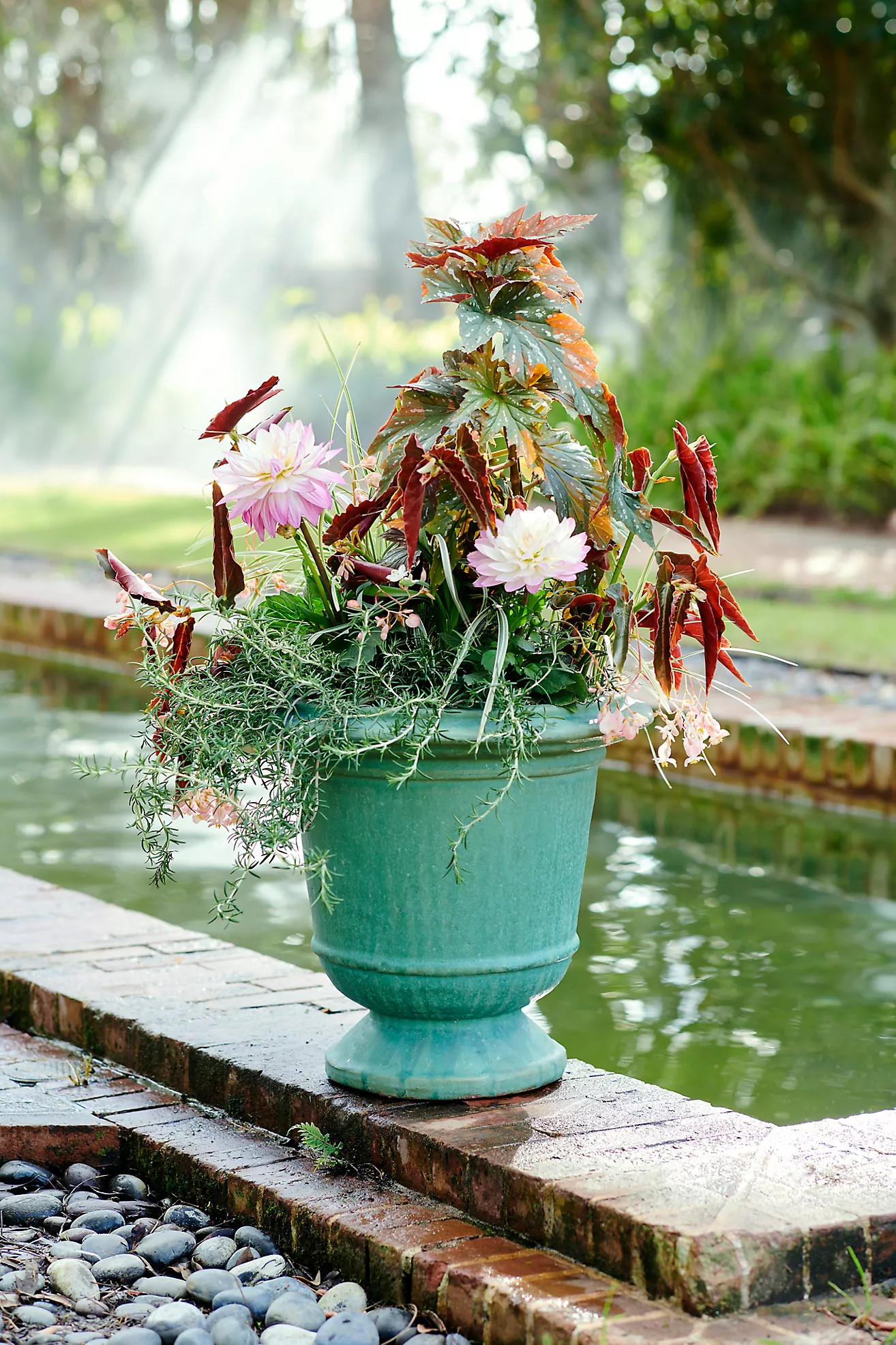 Aeros Ceramic Urn, 23" | Anthropologie (US)