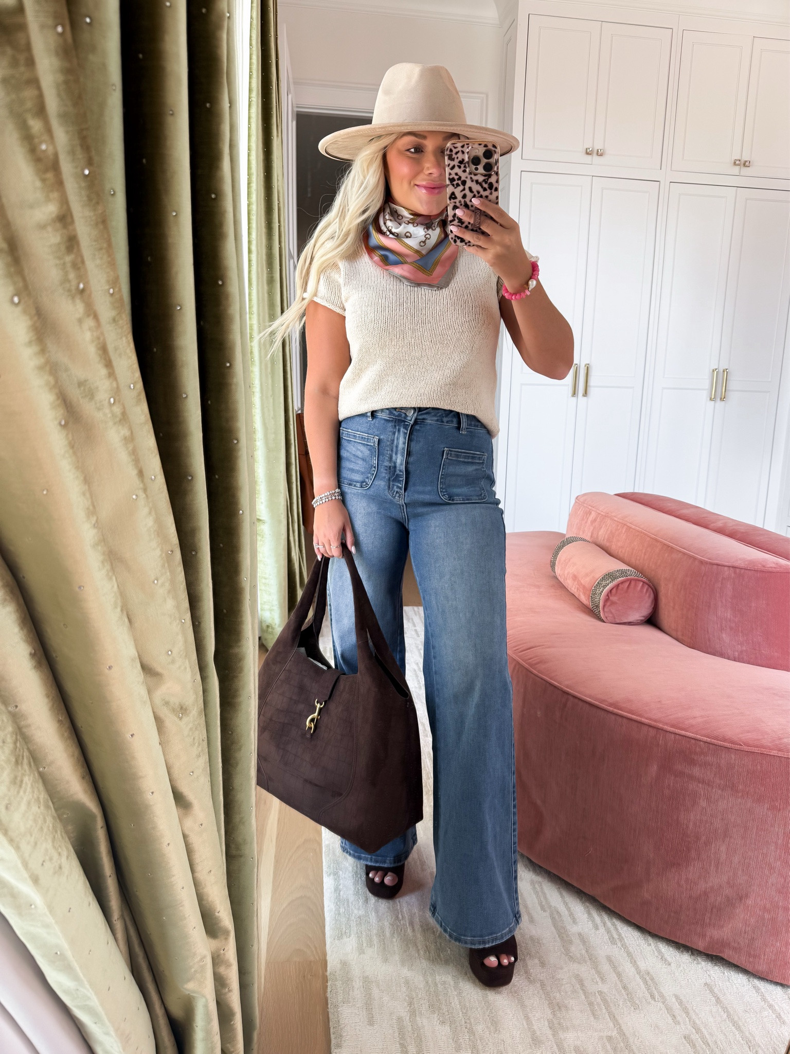 Love that this scarf can be worn so many different ways!

#LTKdayinmylife #LTKootd #LTKgrwm
