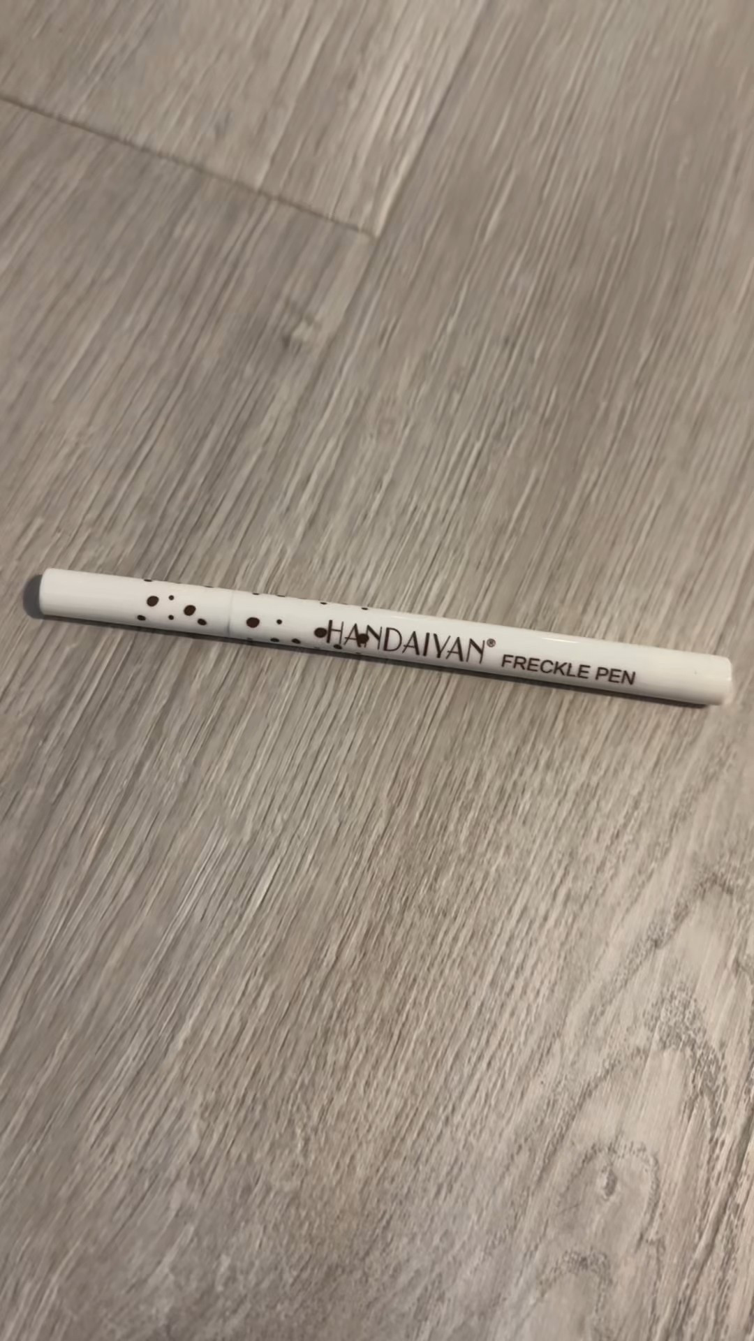 Freckle Pen (Chestnut & Dark Brown)
	•	🌞 Effortless sunkissed freckles tutorial
	•	🖊️ This freckle pen looks so real
	•	✨ Makeup must-have for natural vibes

#LTKU #LTKBeauty