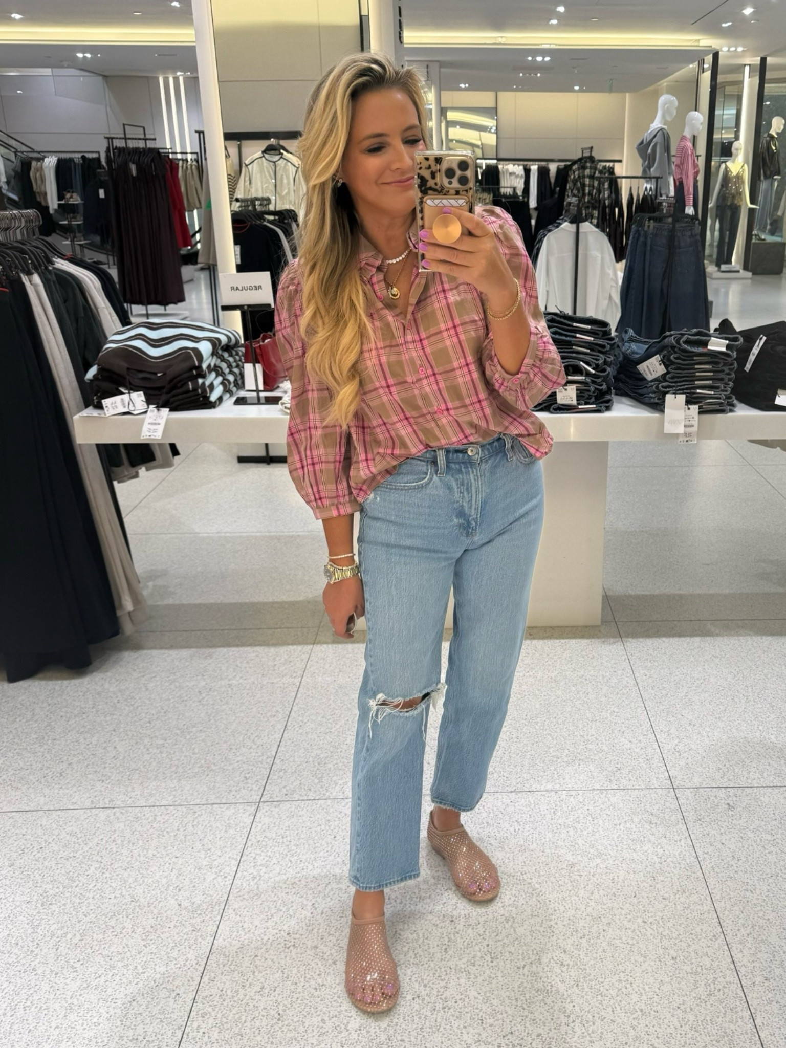 Pink plaid for the fall win

#LTKootd #LTKSeasonal #LTKOver40