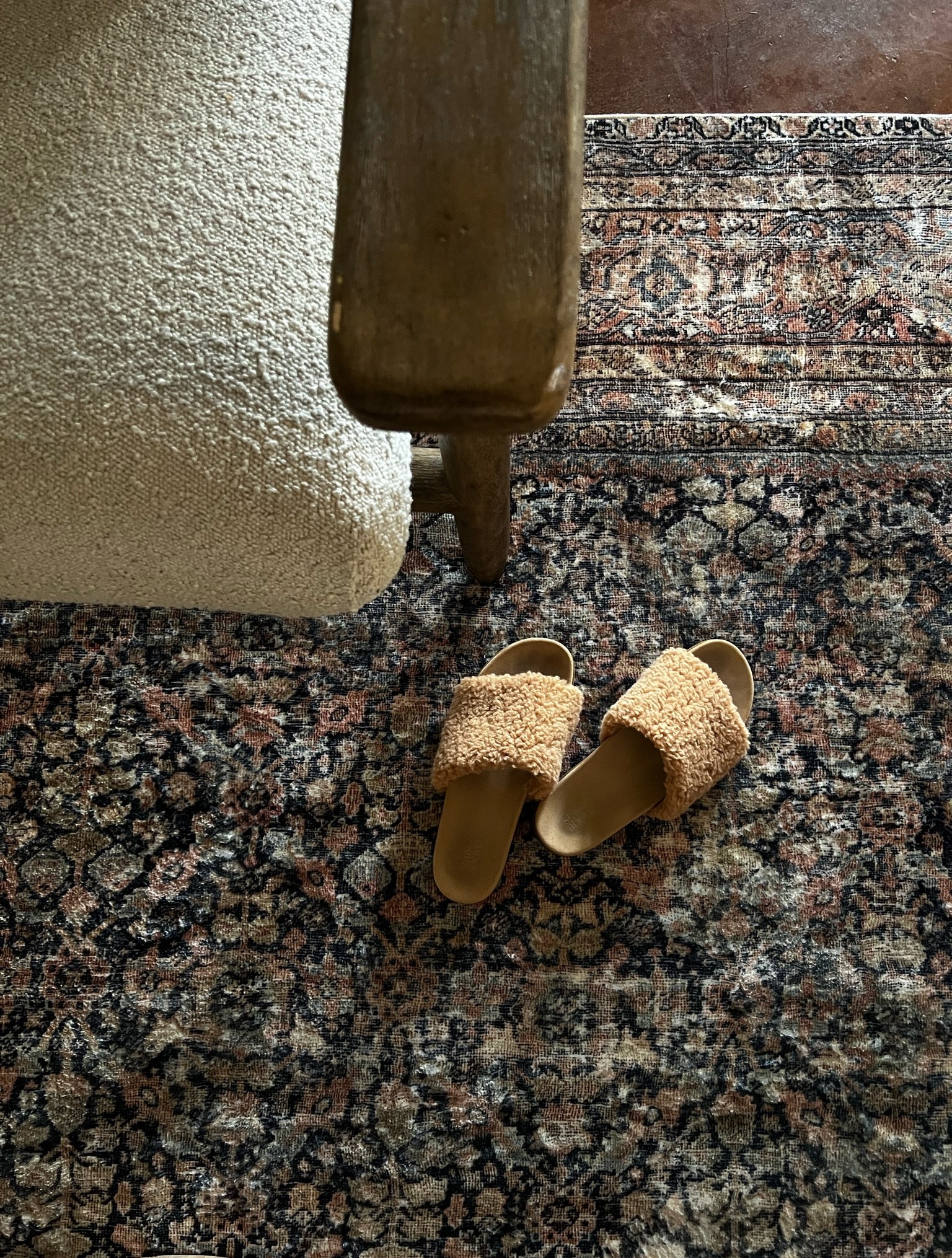 Amber interiors, amber Lewis loloi , loloi rugs, vintage style rug, Amazon, rugsdirect, wayfair, soft rug, livingroom rug 

#LTKSeasonal #LTKhome #LTKsalealert