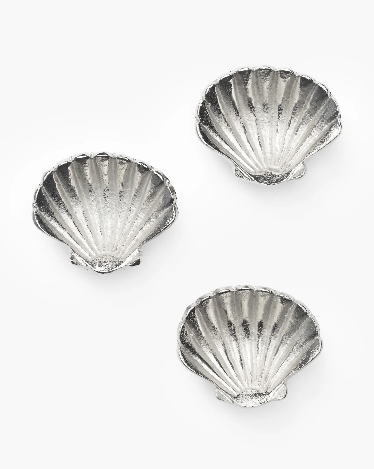 Silver Clam Shell Dishes (Set of 3) | McGee & Co. (US)
