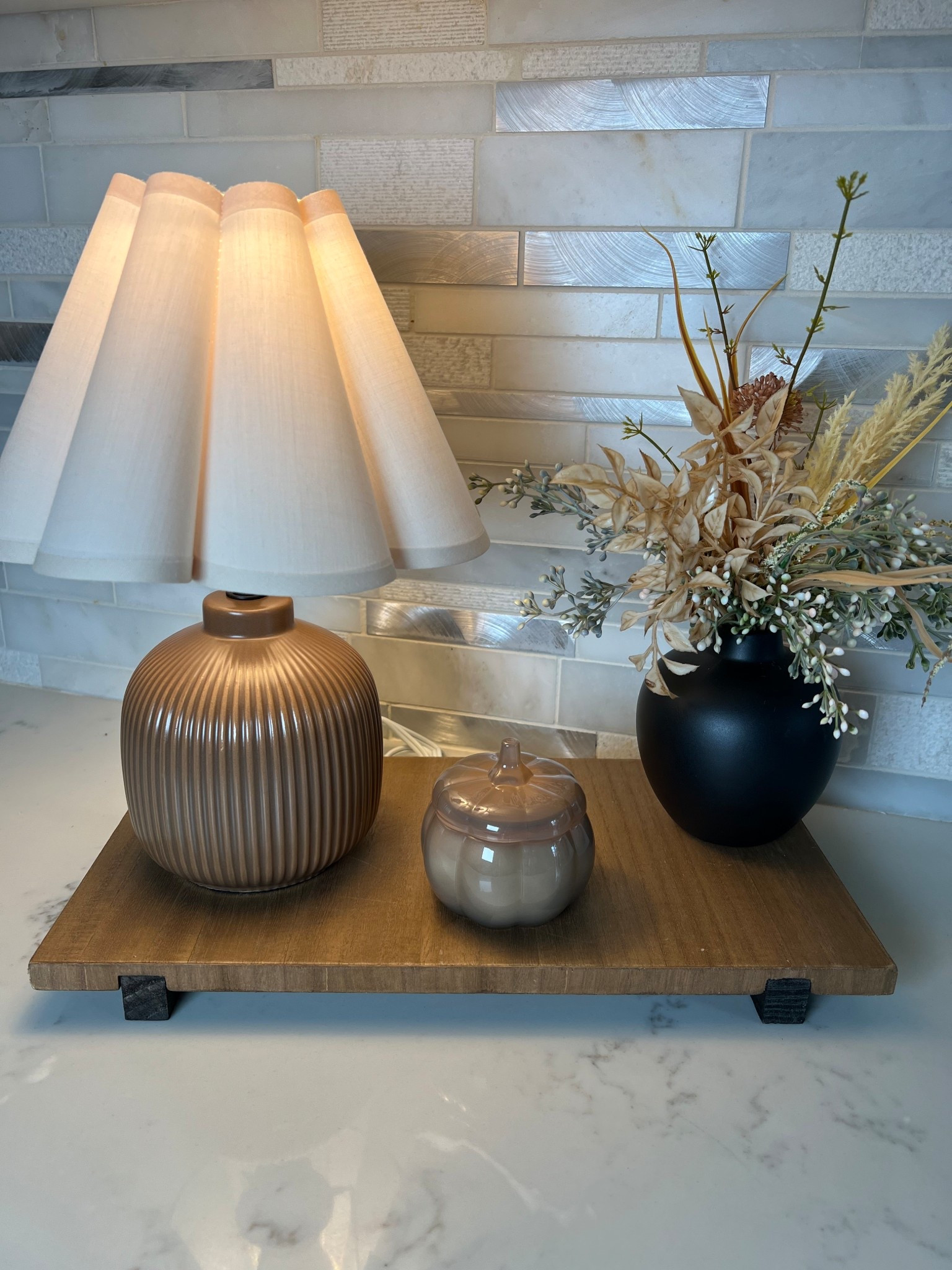 Cozy Fall vibes on the kitchen counter! This Walmart tray, cute lamp, fall florals, and pumpkin candle make the perfect affordable fall kitchen decor setup 🍂🕯️ #WalmartFinds #FallDecor #CozyWalmartFall #AffordableFallDecor #KitchenCounterStyling

#LTKSeasonal #LTKTall