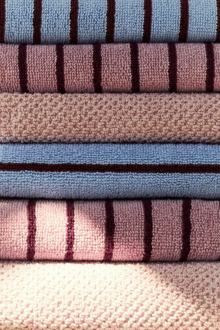 Striped Hand Towel - Light pink/striped - Home All | H&M US | H&M (US + CA)