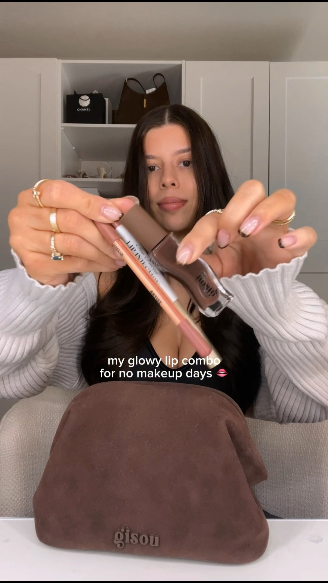 My glowy winter lip combo for no makeup days 💗

#LTKBeauty #LTKgrwm