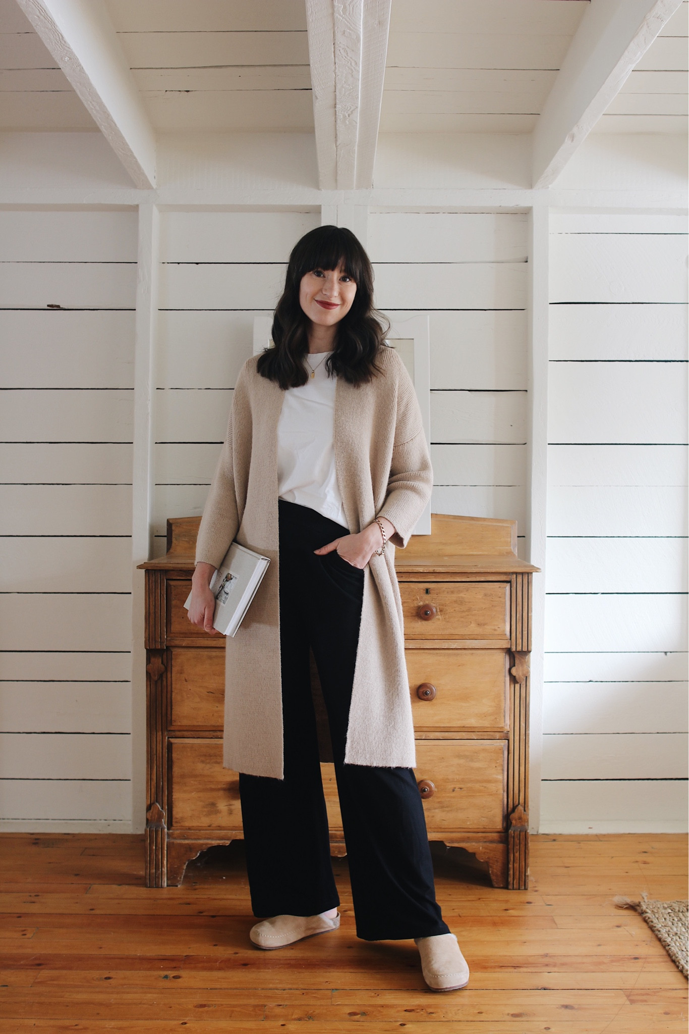 Comfy chic Saturday ‘fit from the Style Journal. 

Camel Cardigan - old Han Starnes (similar options linked) 
Pinnacle Tee - Power of My People - STYLEBEE10 for 10% Off
Wide Leg a lounge Pant - Encircled - Ise LEE10 for 10% Off 
Suede Moc Clog - True To Size - Use LEE15 for 15% Off 

