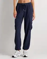 Mid-Rise Performance Tech Cargo Pants in Deep Navy | Quince
