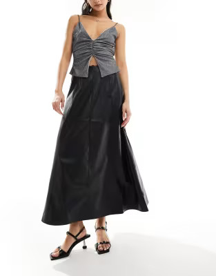 NA-KD faux leather flowy midi skirt in black | ASOS (Global)
