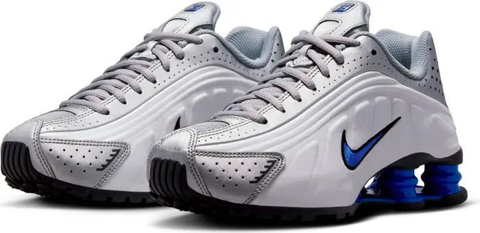 Nike Shox R4 Sneaker | Nordstrom | Nordstrom