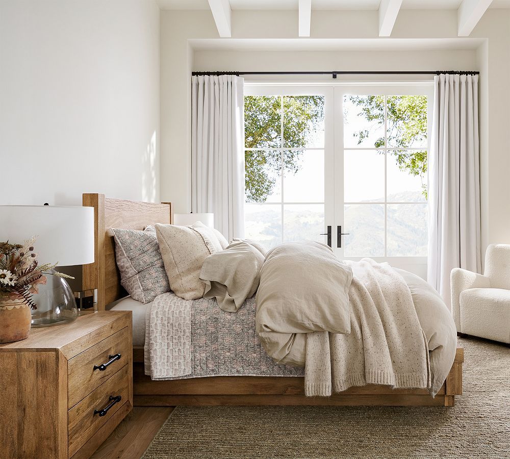 Oakleigh Bed | Pottery Barn (US)
